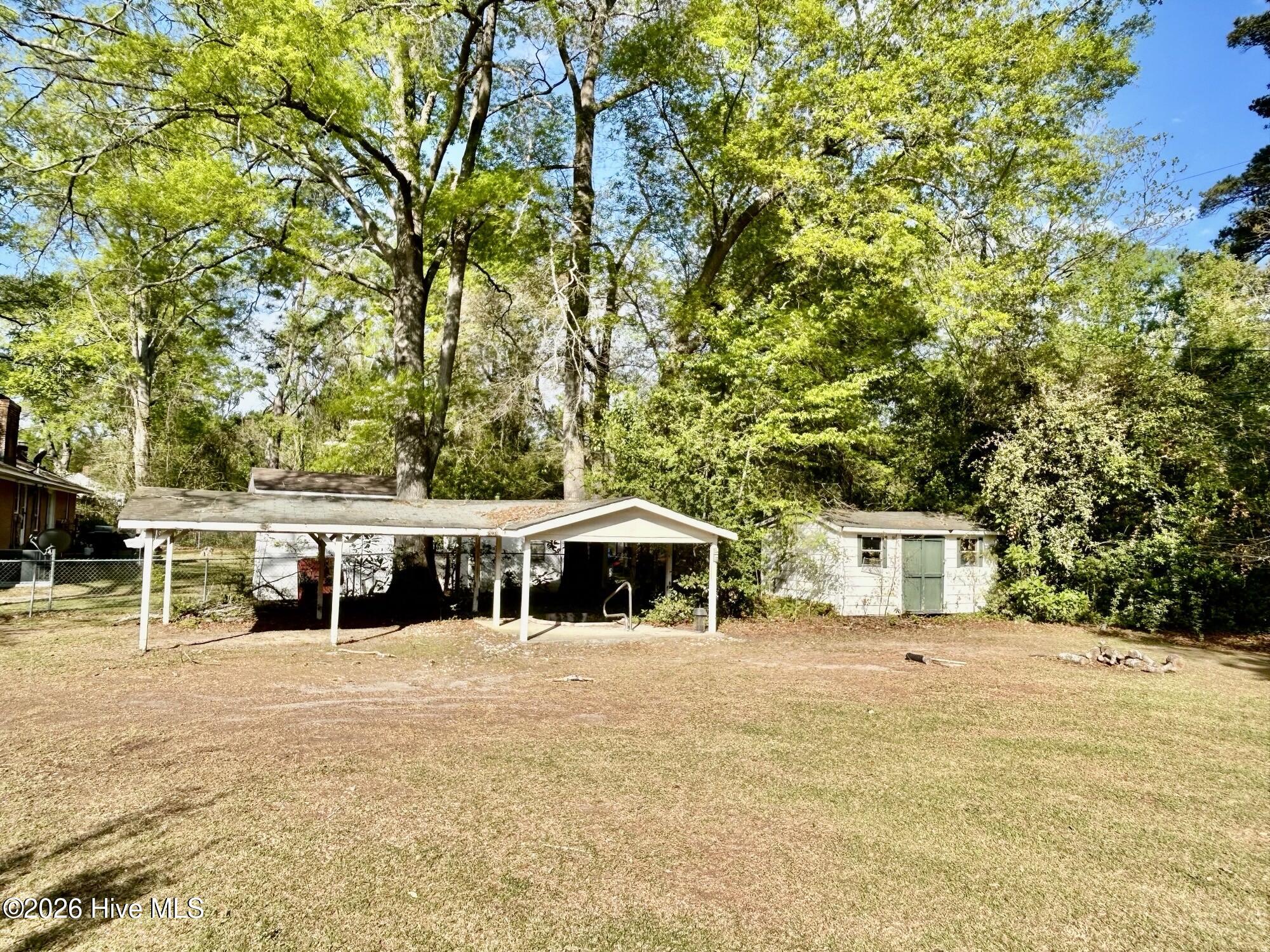 Exterior photo of 911 Atkinson Street, Laurinburg, NC 28352. MLS: 100592046