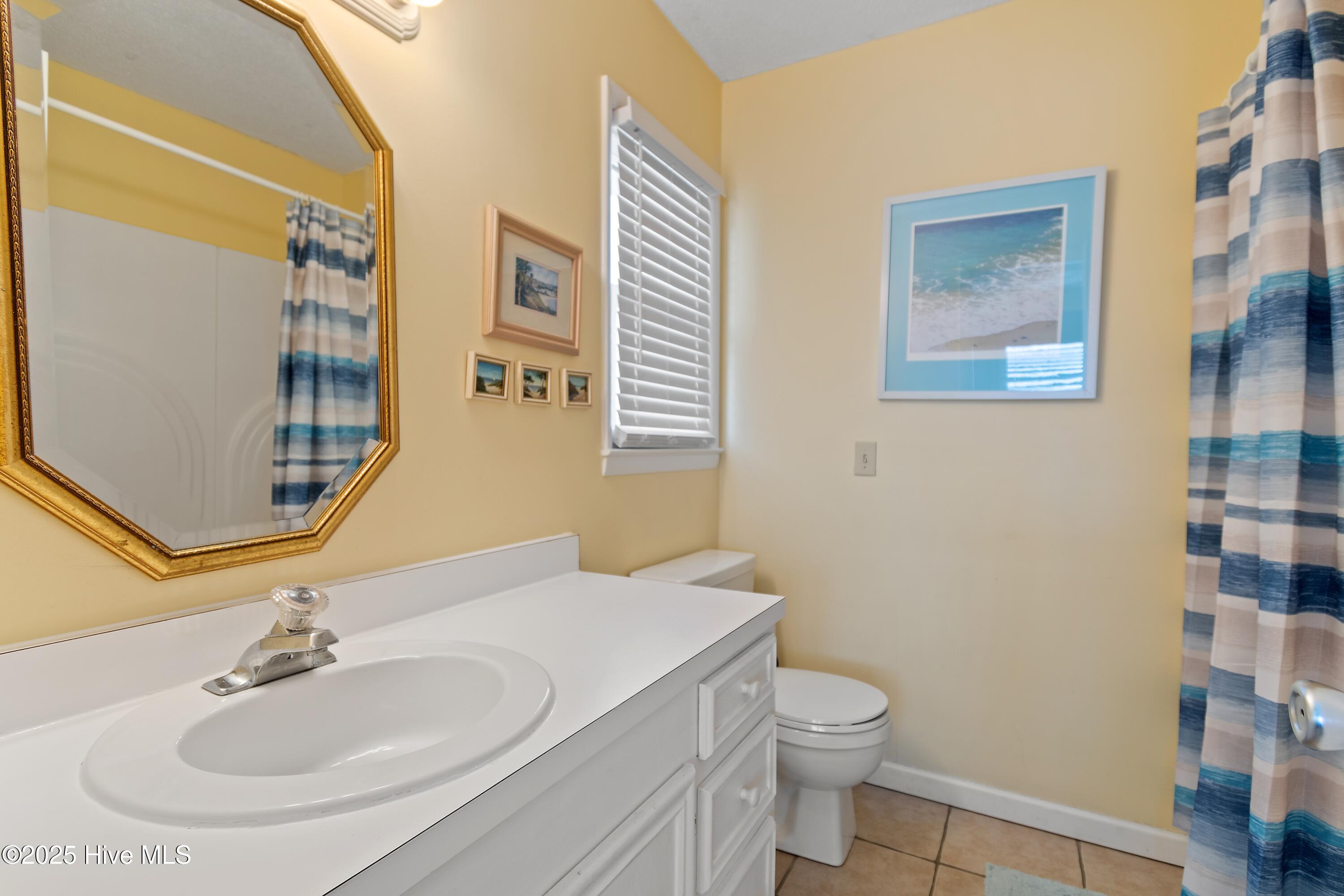 100543177 | Photo 33