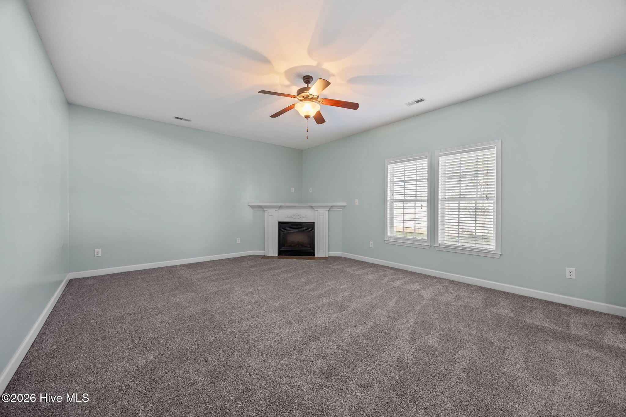 100560310 | Photo 20