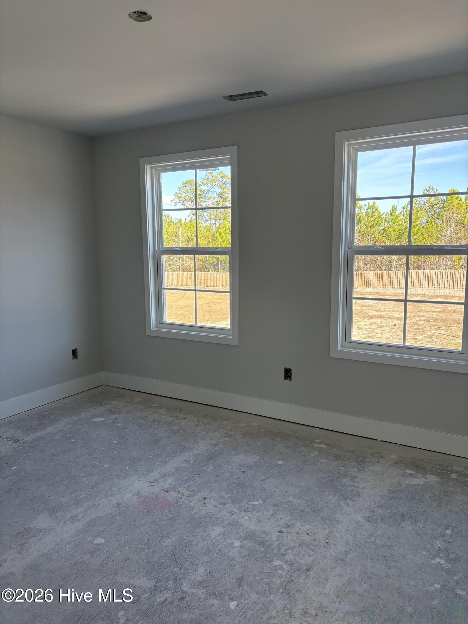 100544776 | Photo 12