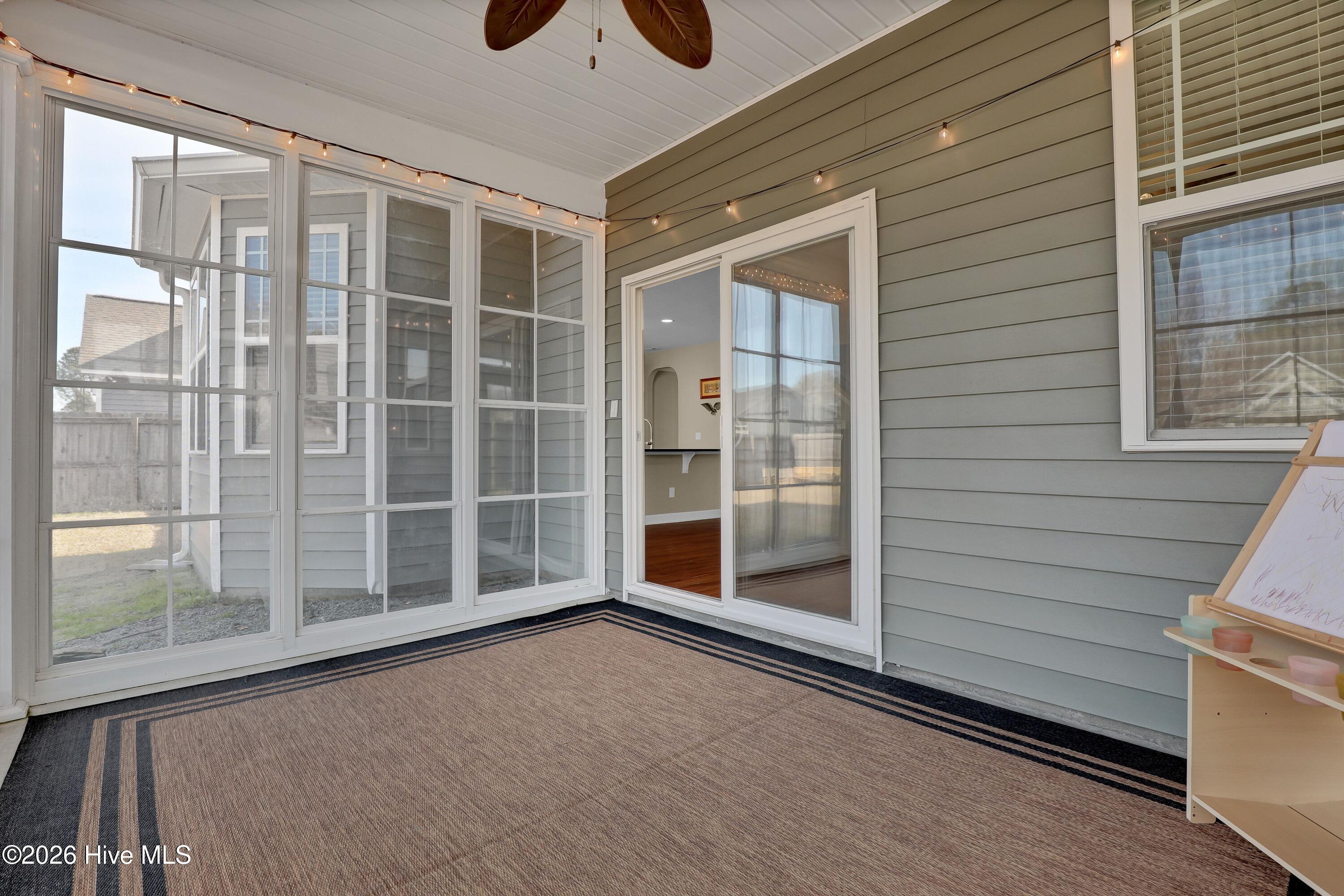 100553474 | Photo 20