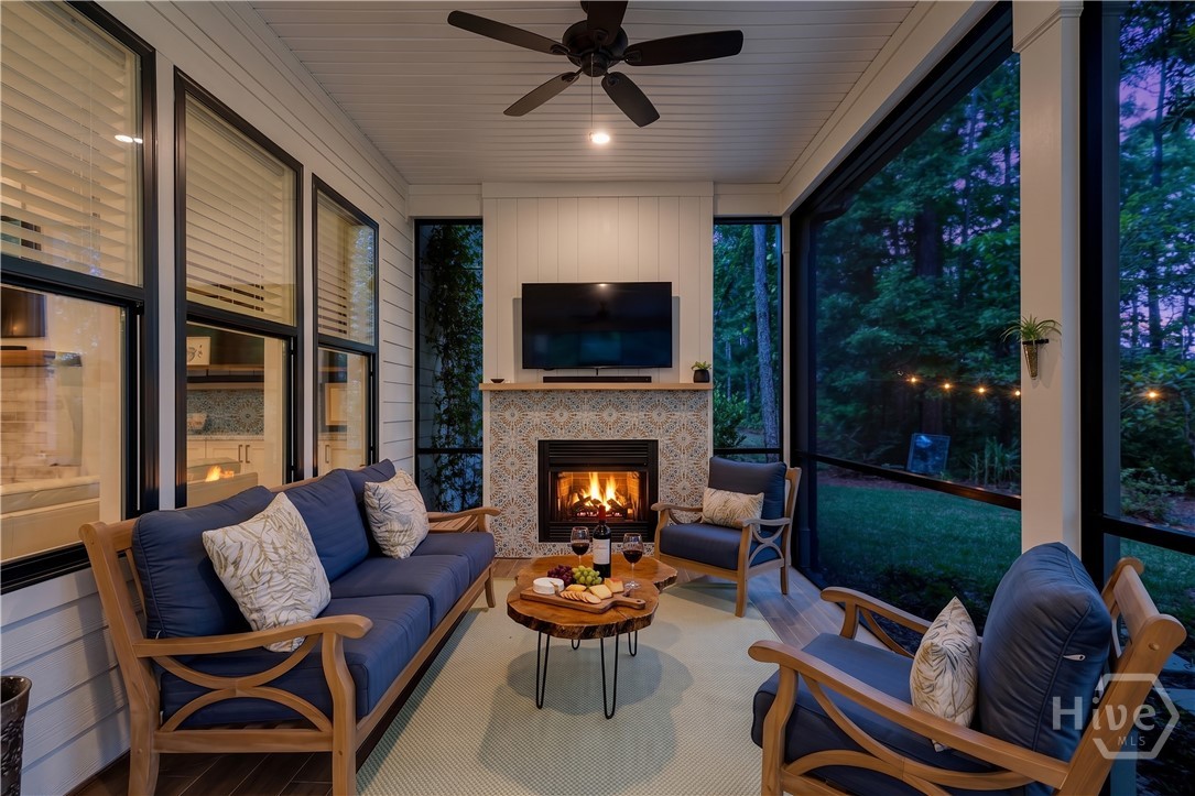 Screened Porch - Virtually Enhanced