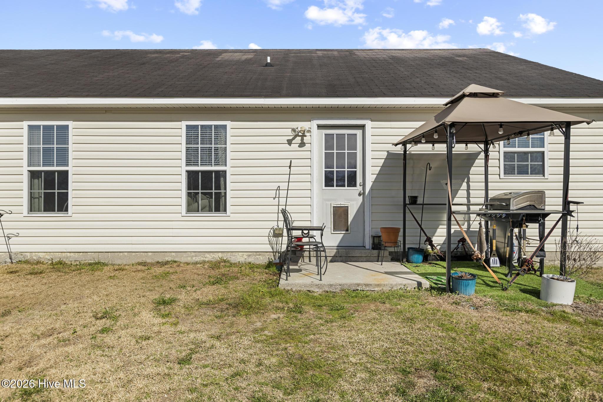 100552473 | Photo 27