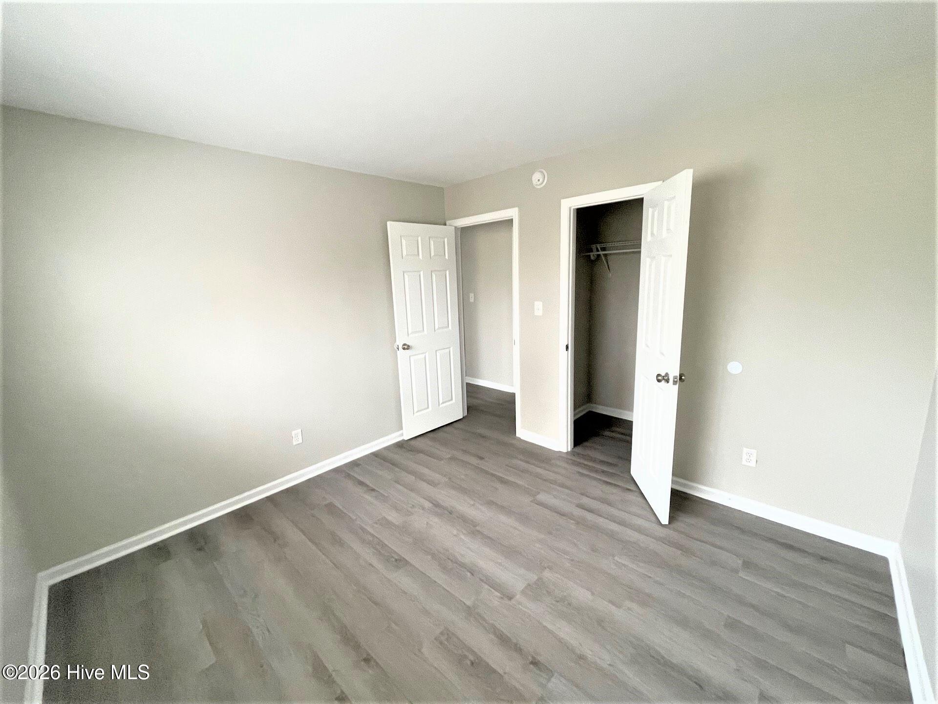 100566480 | Photo 20