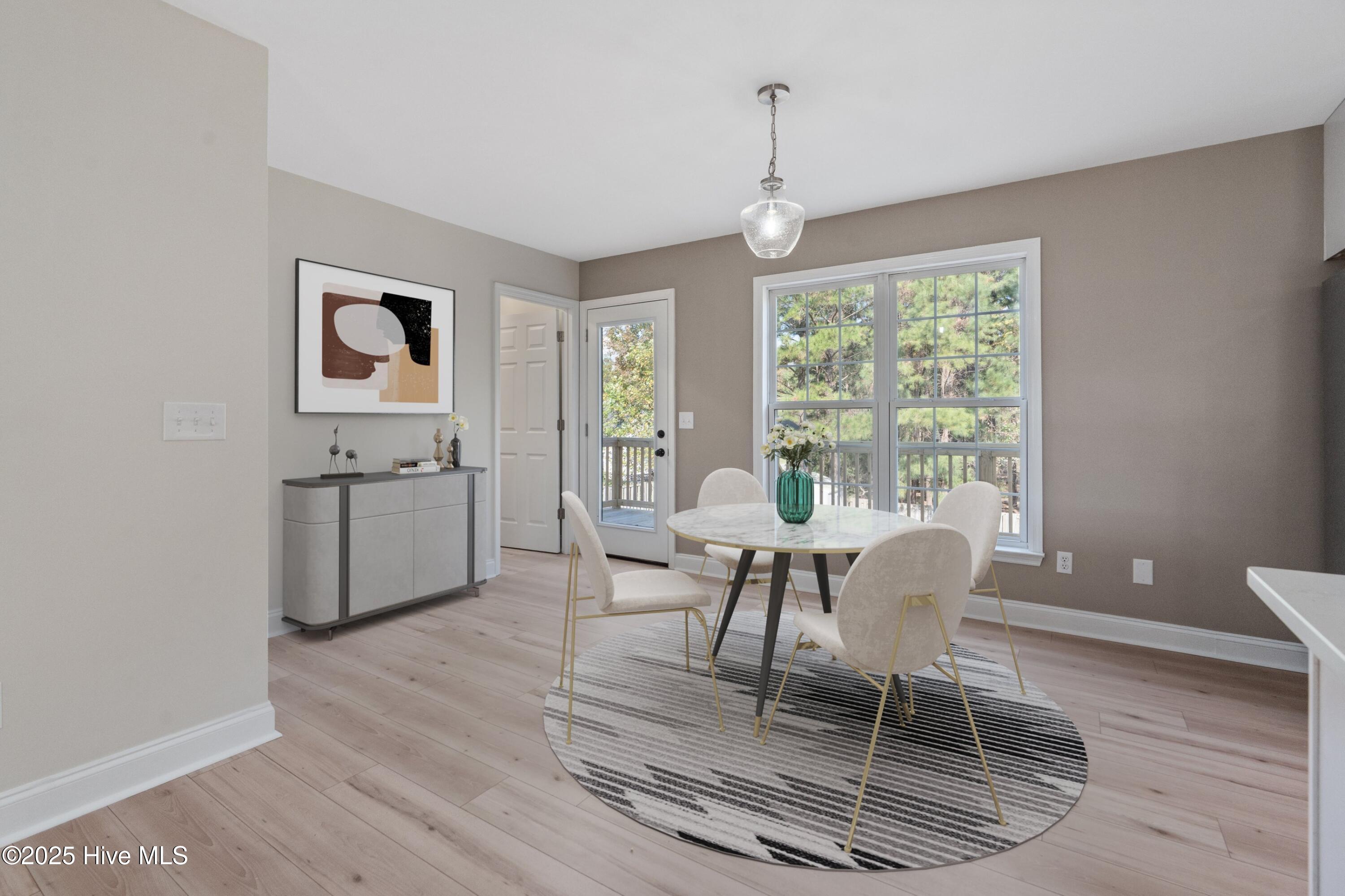 100540985 | Photo 13