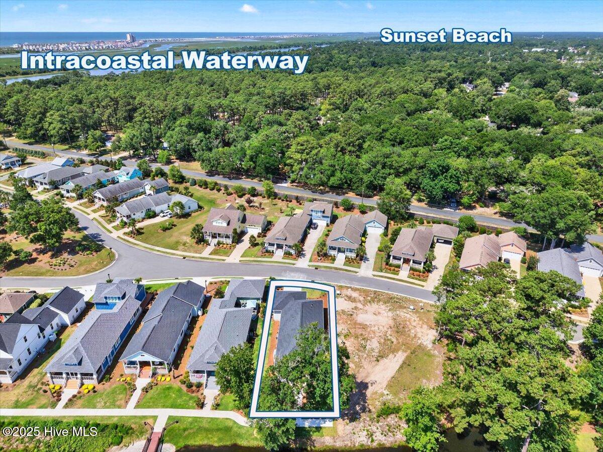 100504765 | Photo 48