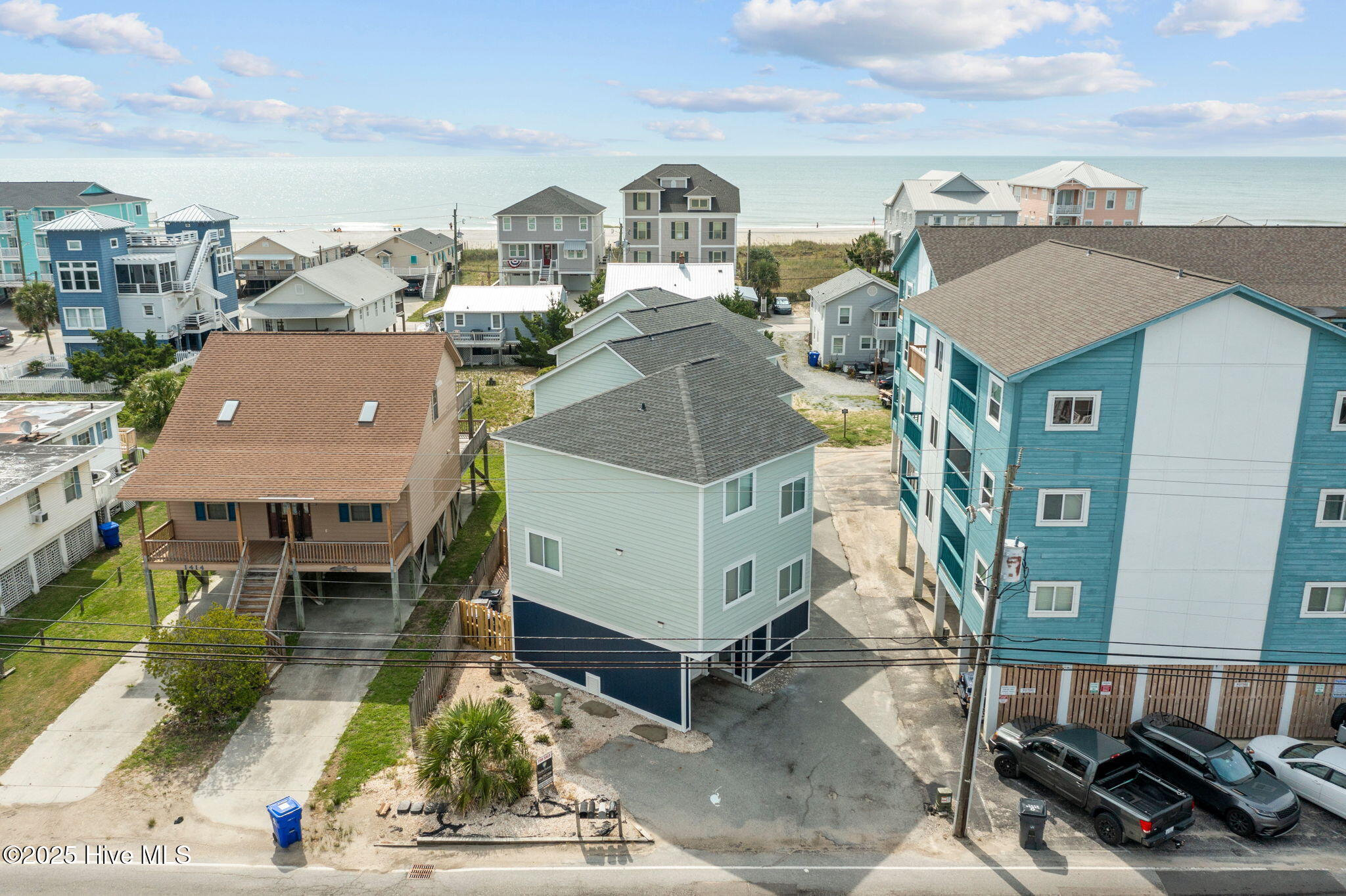 100531812 | Photo 38