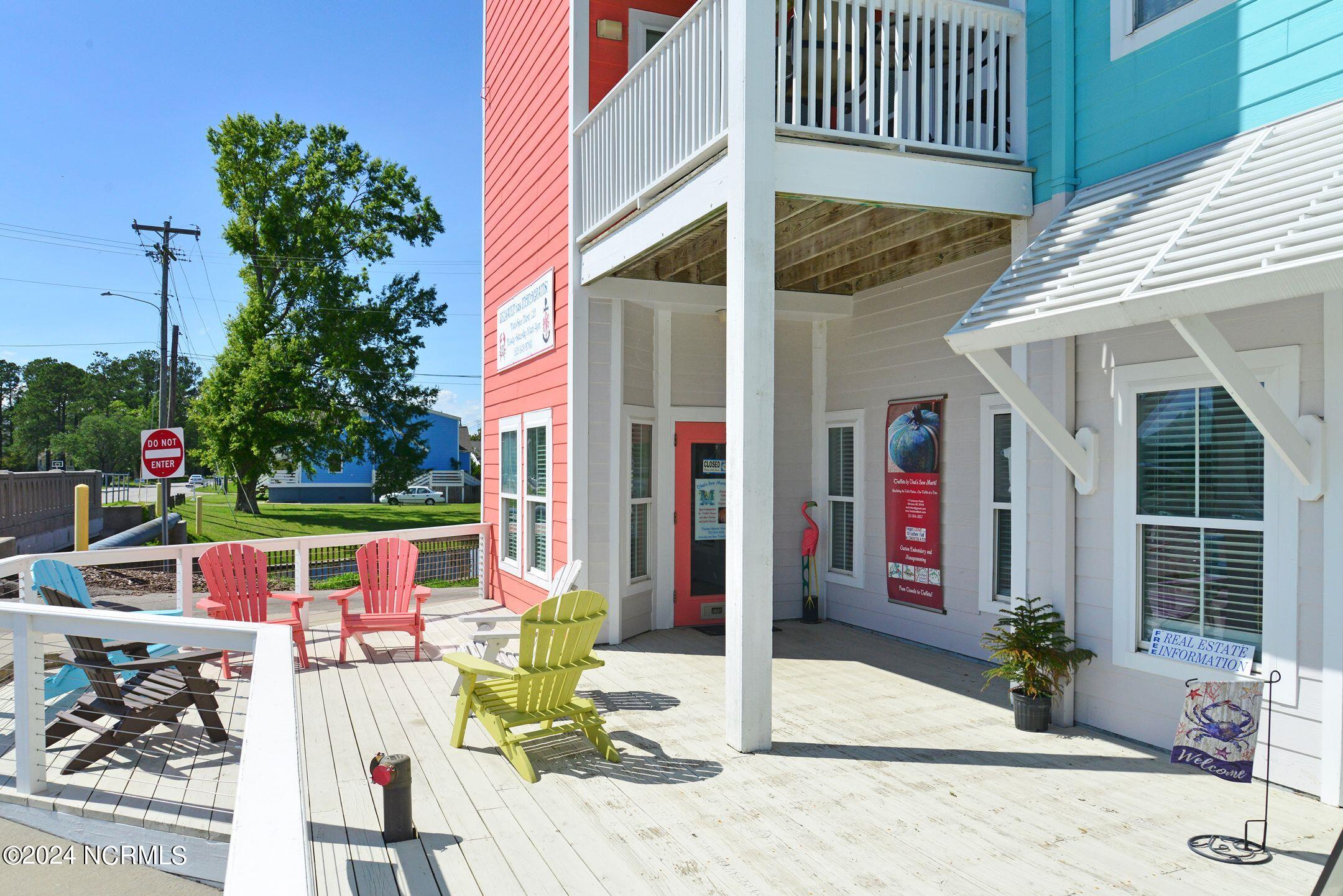 265 Water, Belhaven, North Carolina, 1 Bedroom Bedrooms, 3 Rooms Rooms,1 BathroomBathrooms,Apartment,For sale,Water,100561933 265 Water, Belhaven, North Carolina, 1 Bedroom Bedrooms, 3 Rooms Rooms,1 BathroomBathrooms,Apartment,For sale,Water,100561933