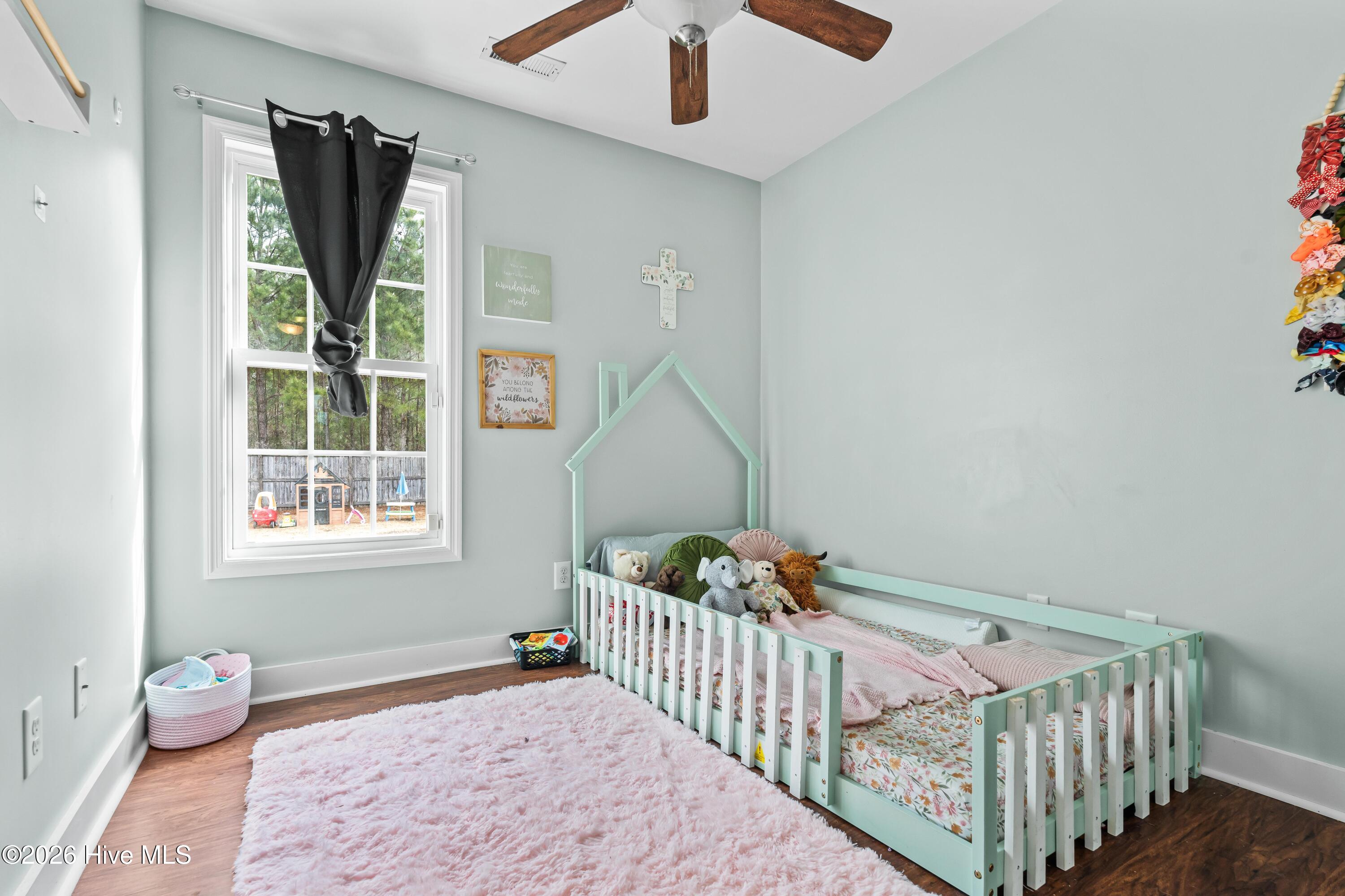 100560404 | Photo 13