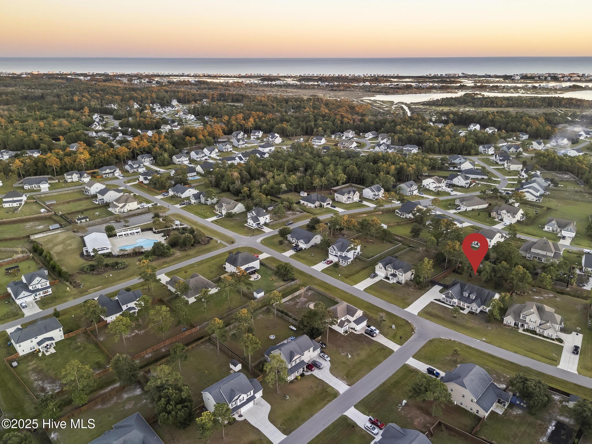 100536910 | Photo 55