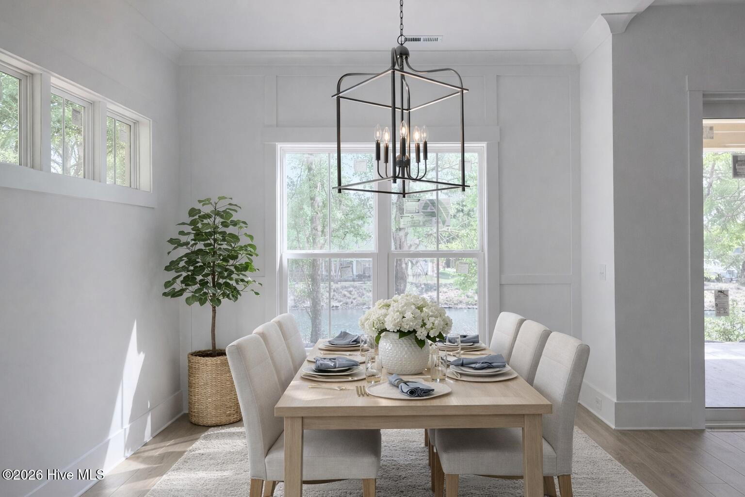 100543338 | Photo 14