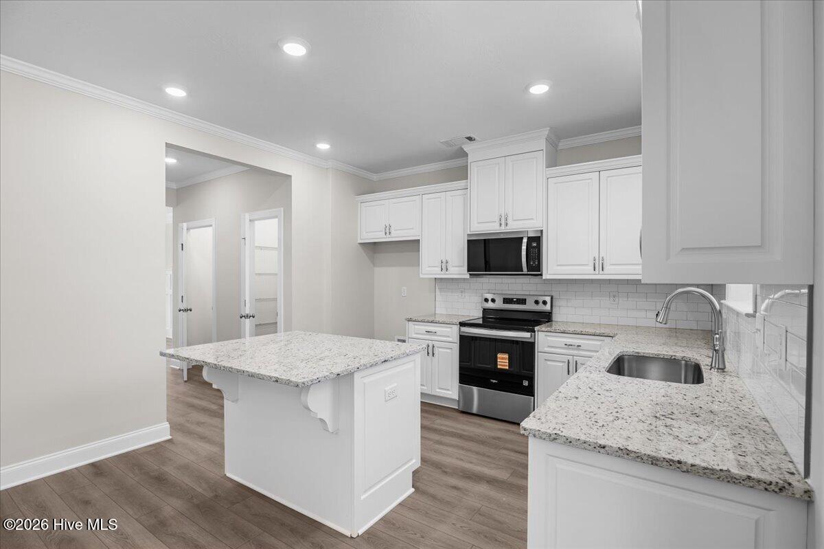 11-Kitchen