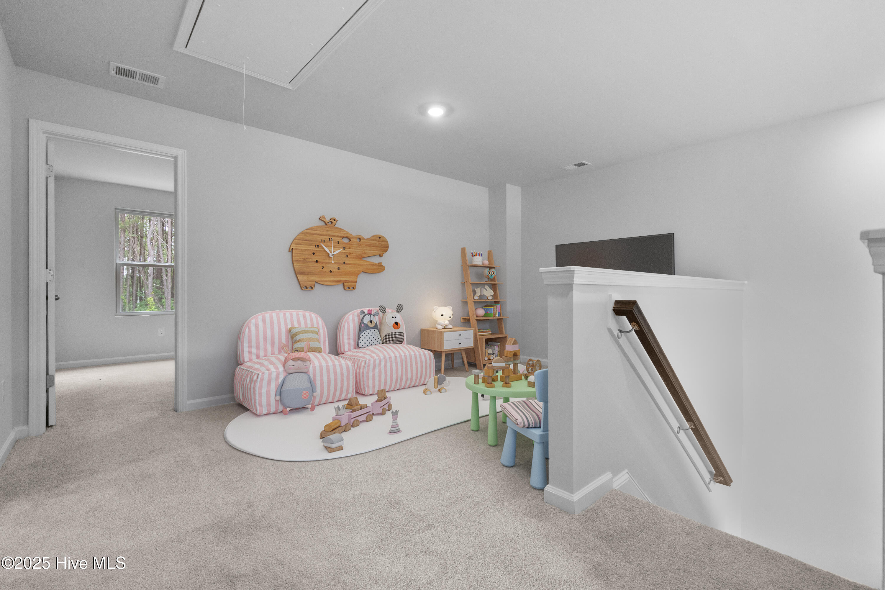 100511298 | Photo 27