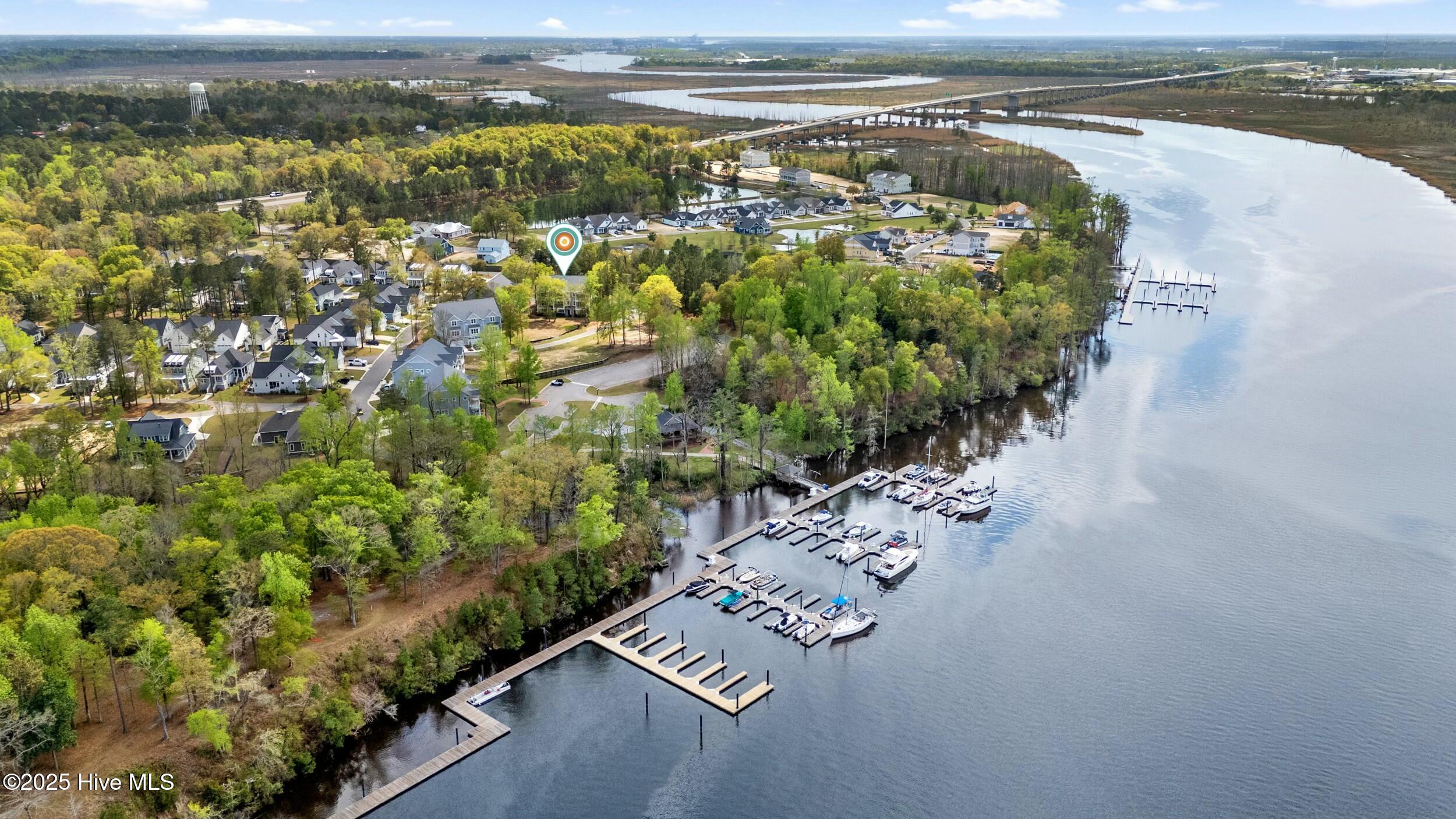 100498490 | Photo 52