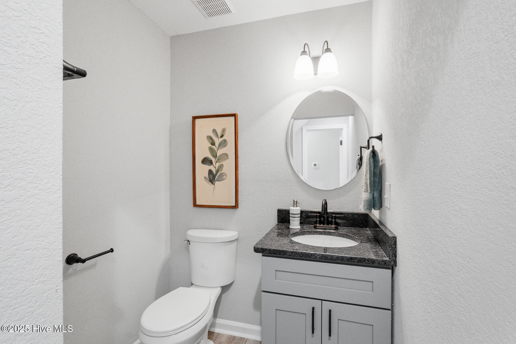 22_Long Pine Rd_ChrisJ_Resized