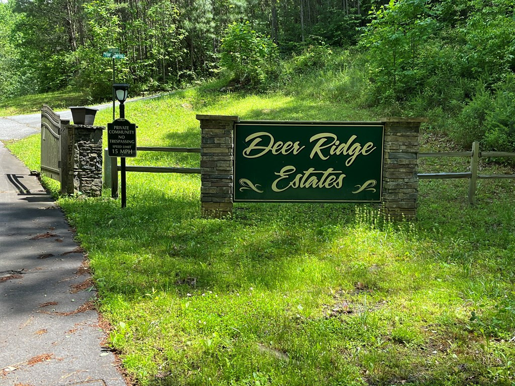 Exterior photo of 465 Confederate Circle, Murphy, NC 28906. MLS: 98500134
