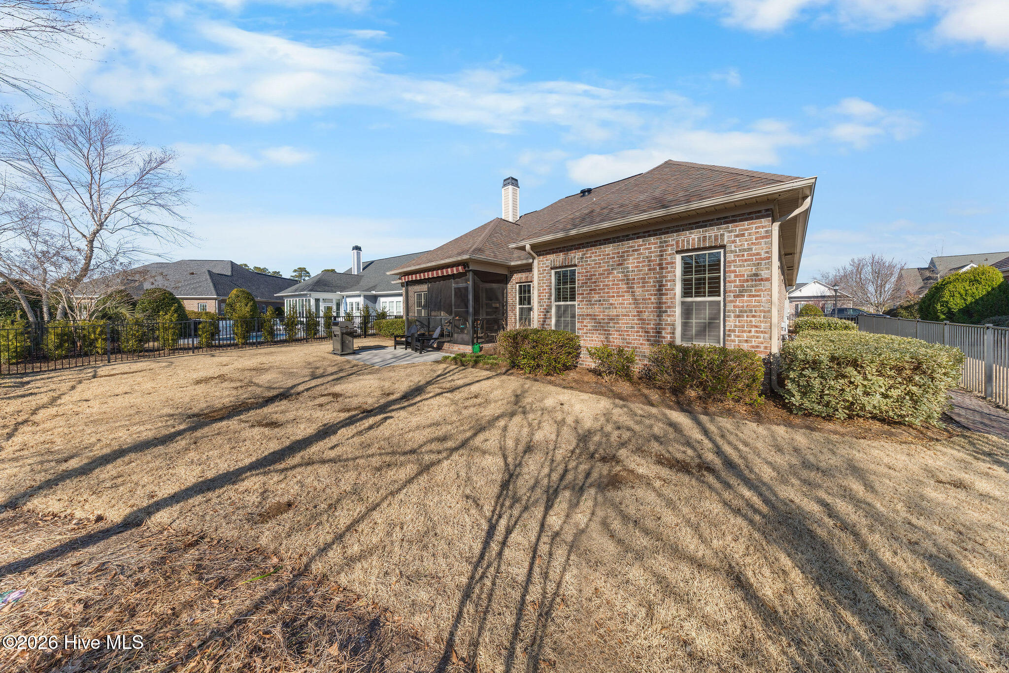 100564801 | Photo 39