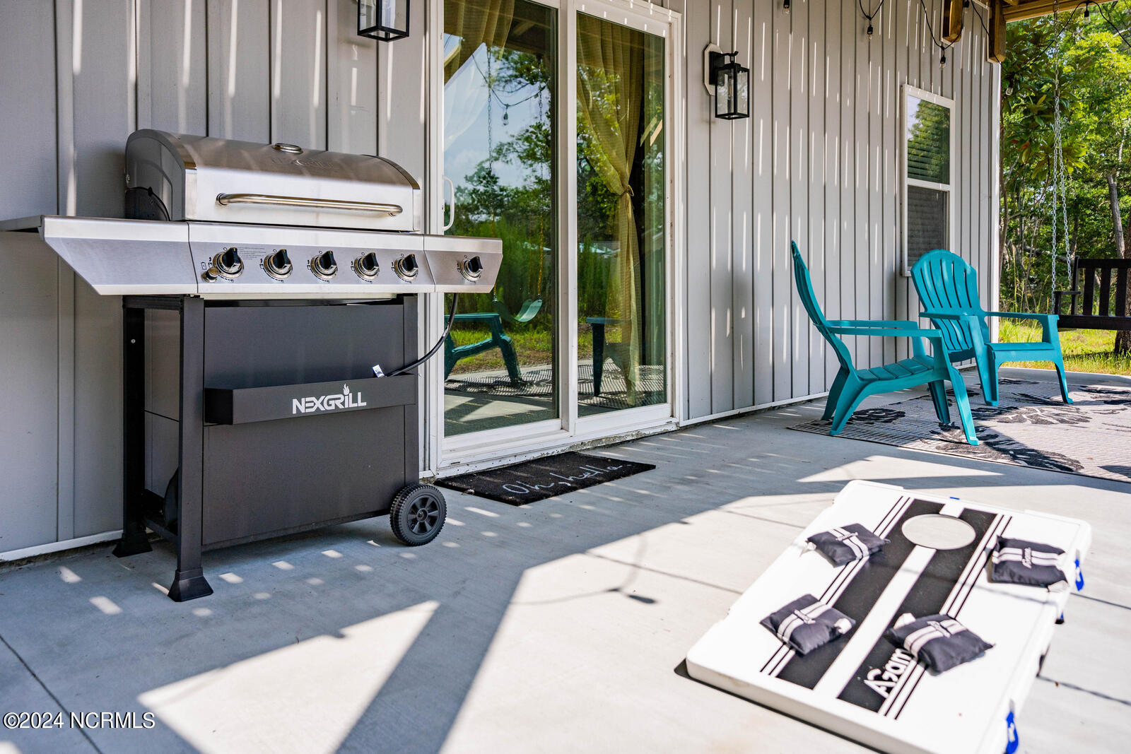 100565543 | Photo 25