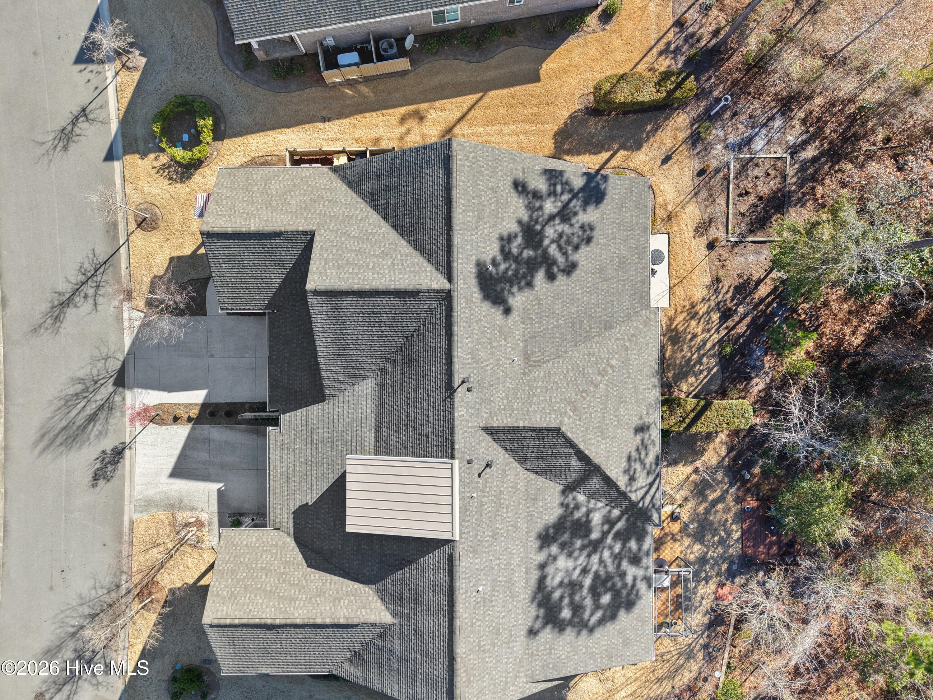 100558419 | Photo 54