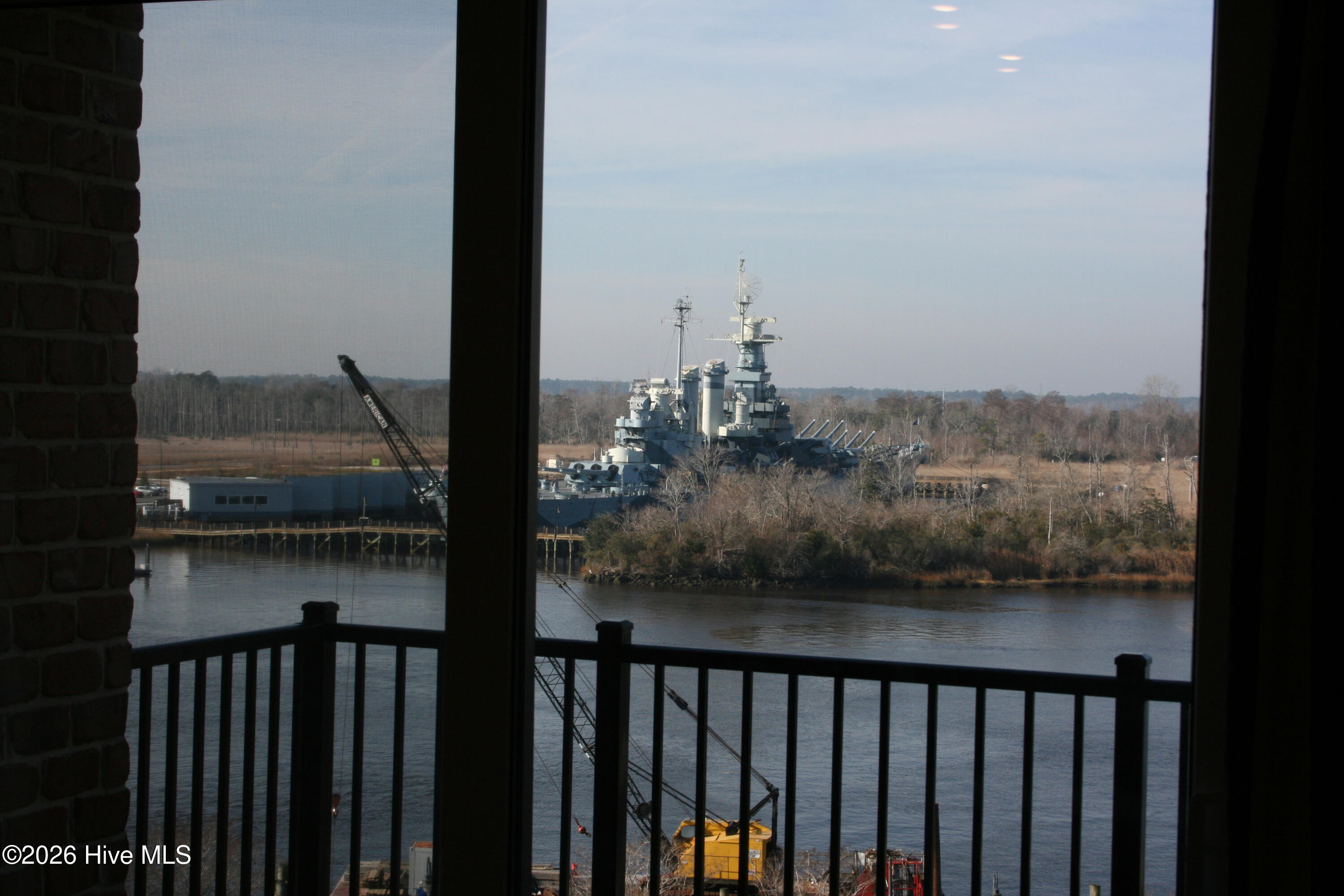 100544606 | Photo 10