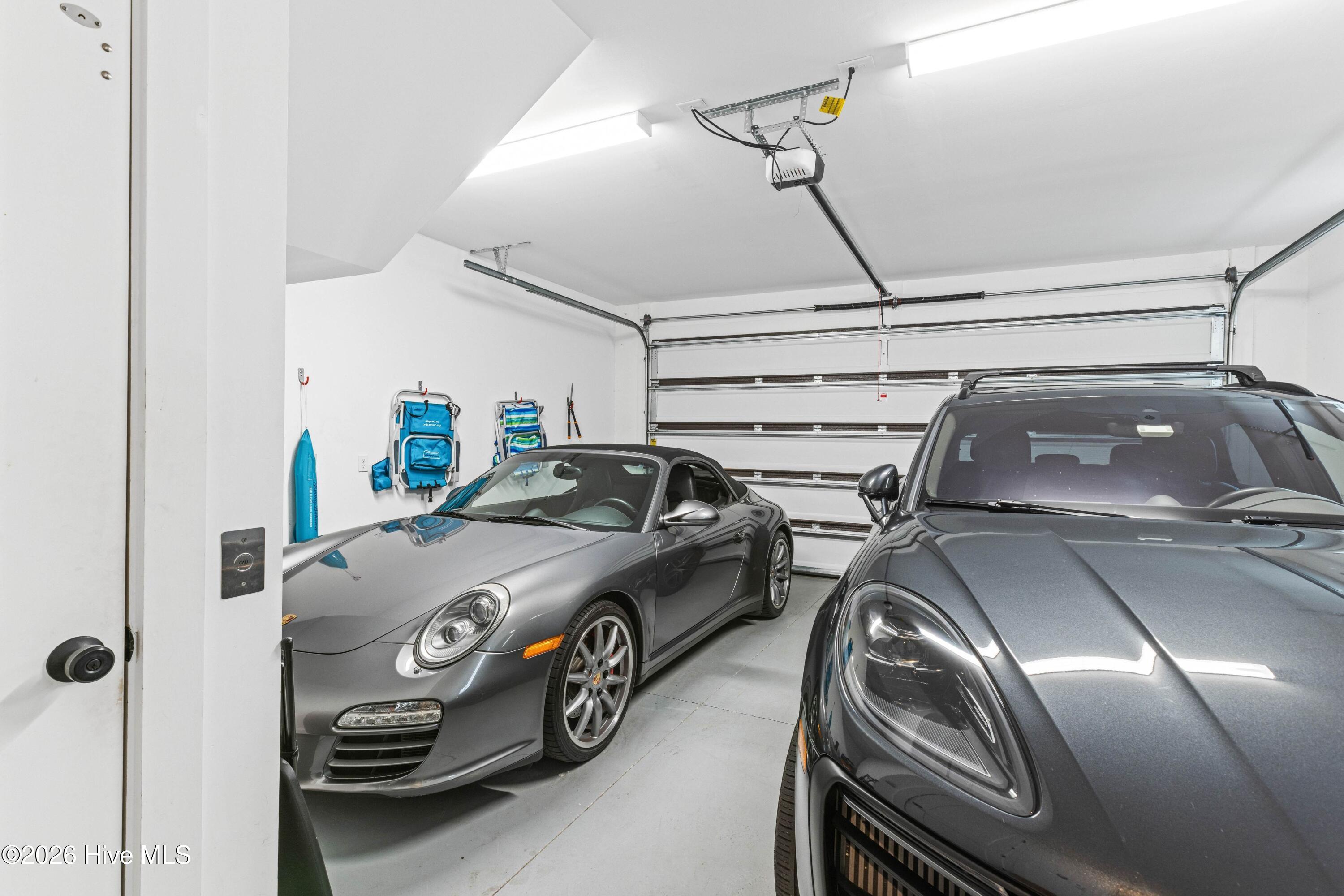 100556500 | Photo 38