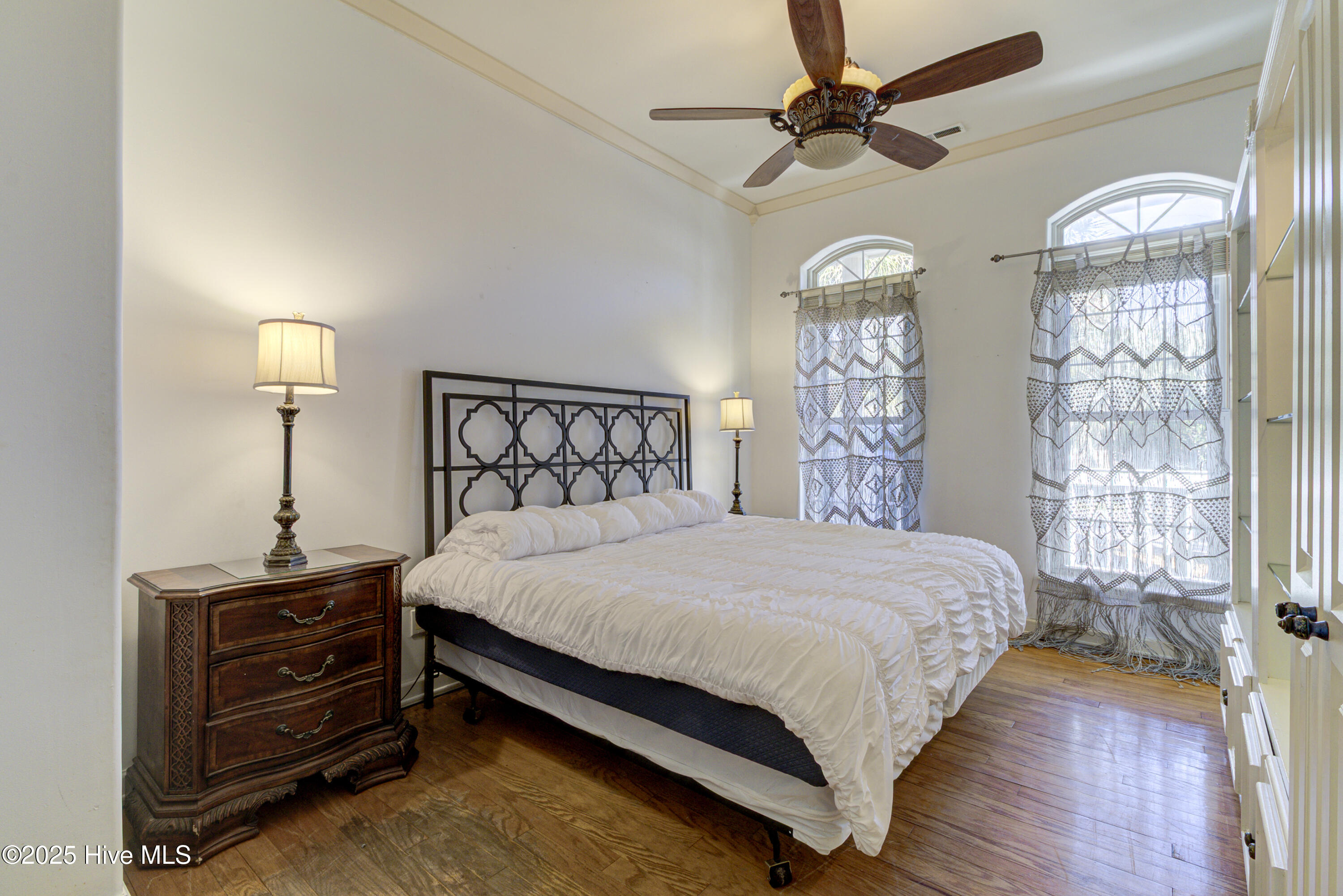 Shirley Johnson - MLS Number: 100576897