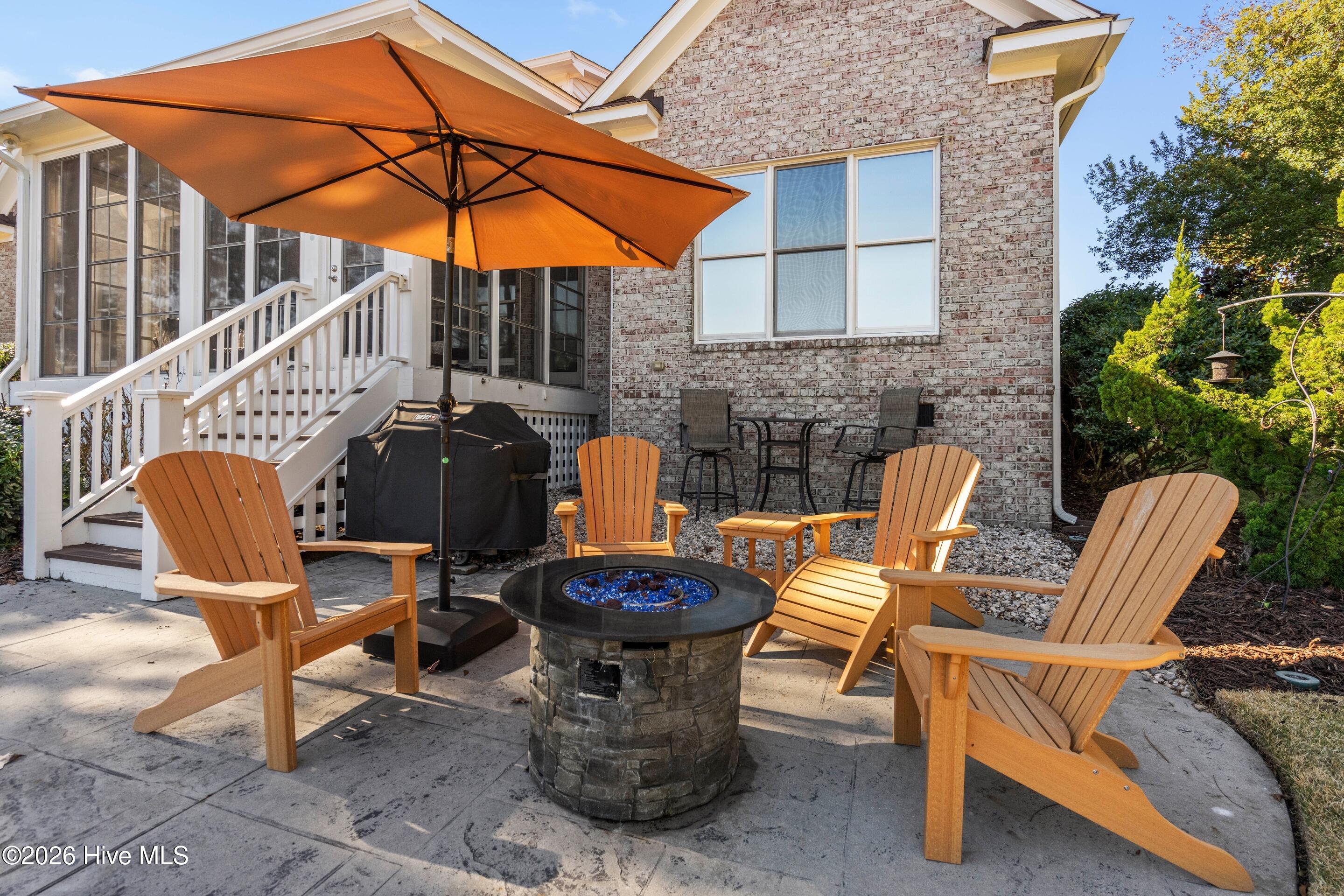 100548933 | Photo 61