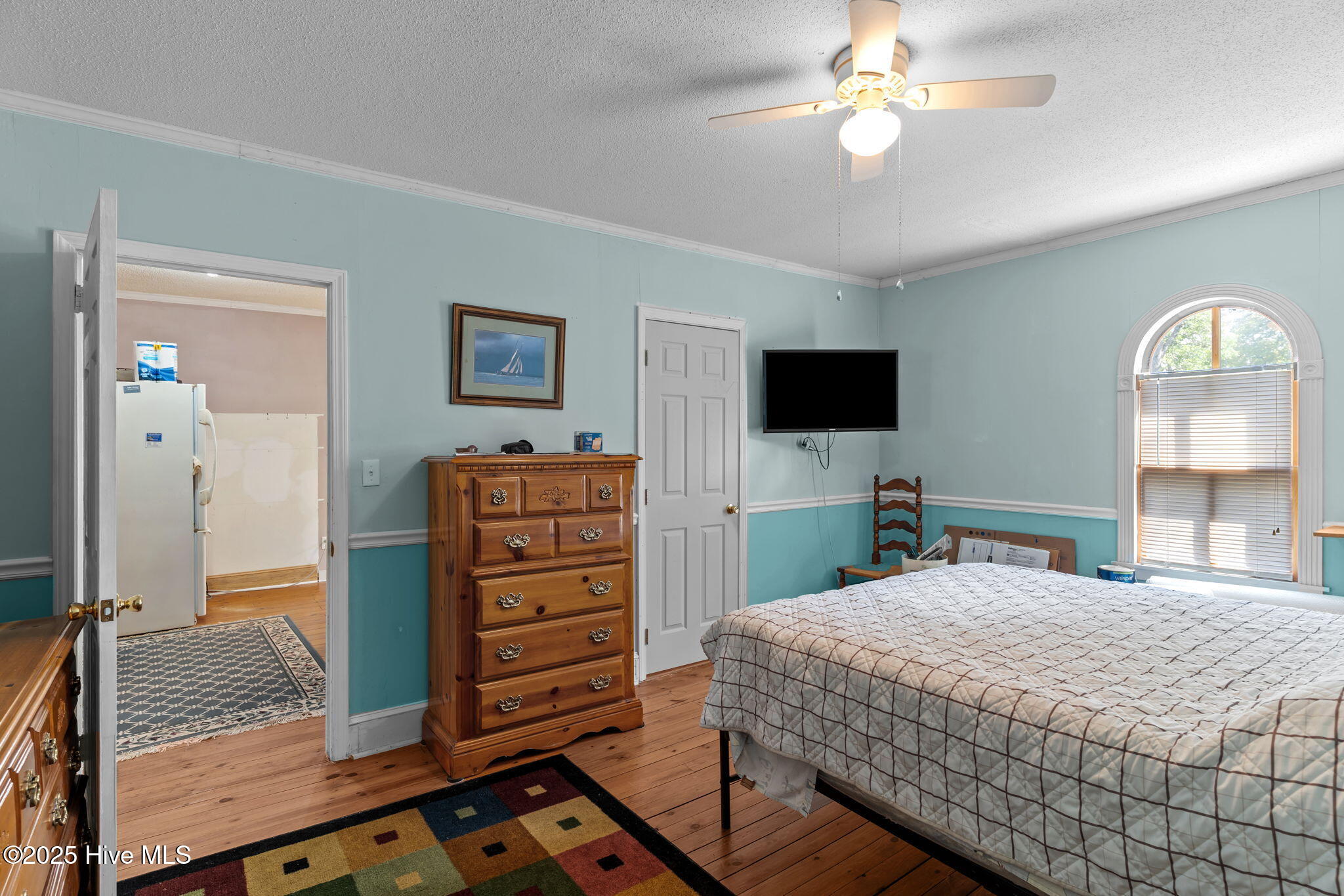 100536302 | Photo 39