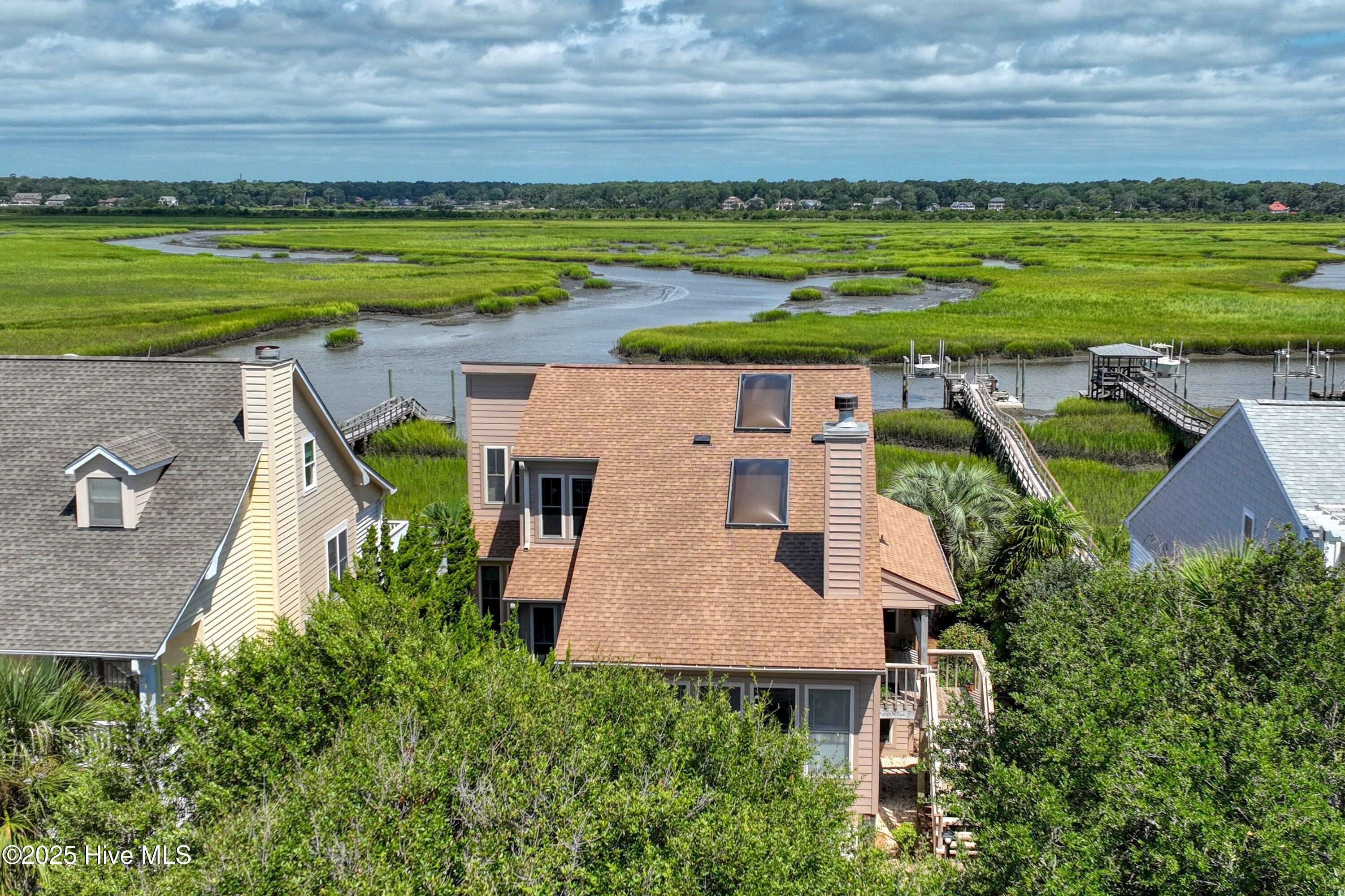 100522322 | Photo 34