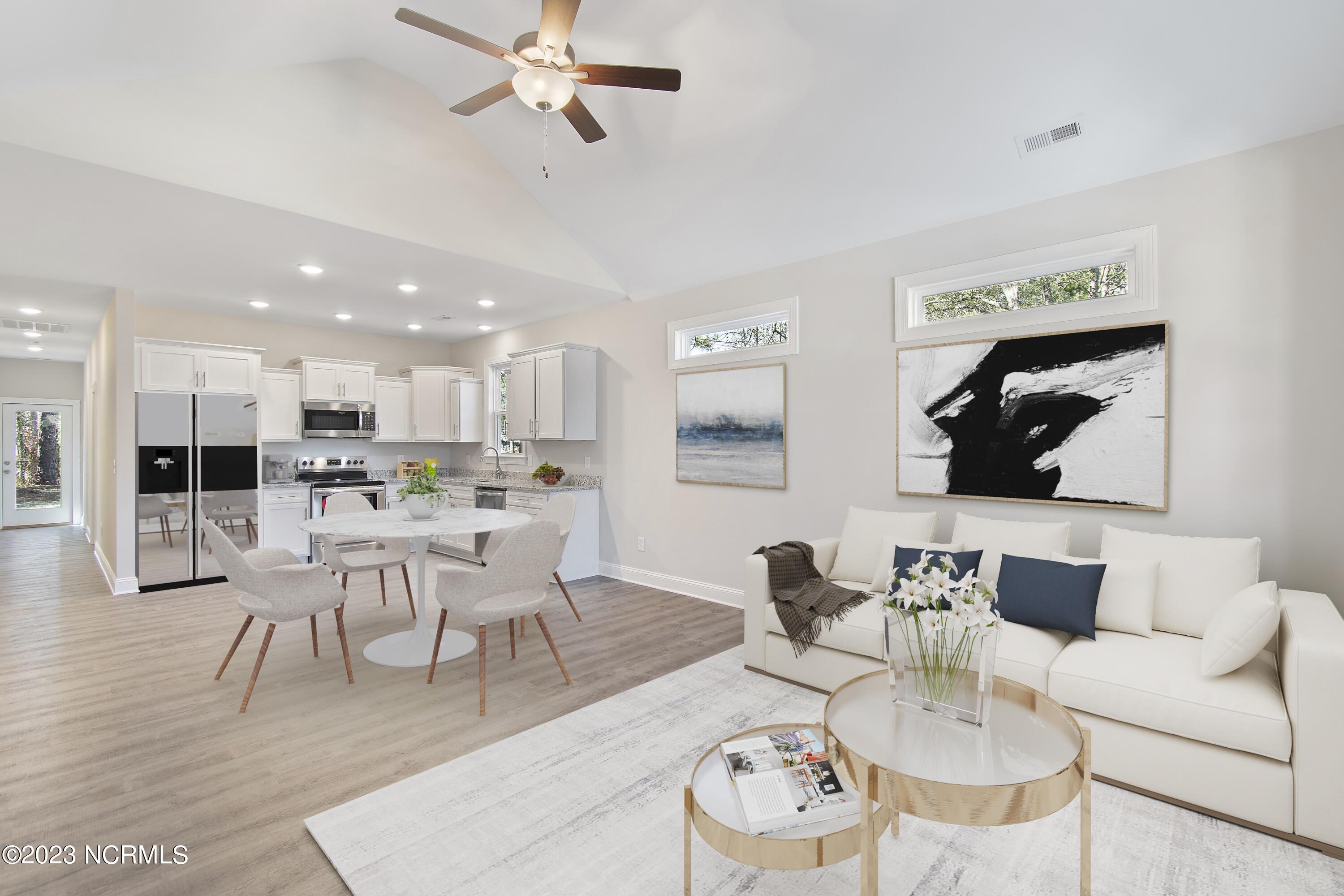 100505840 | Photo 18