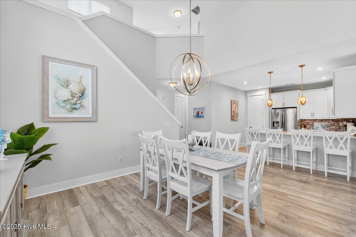 100524378 | Photo 18