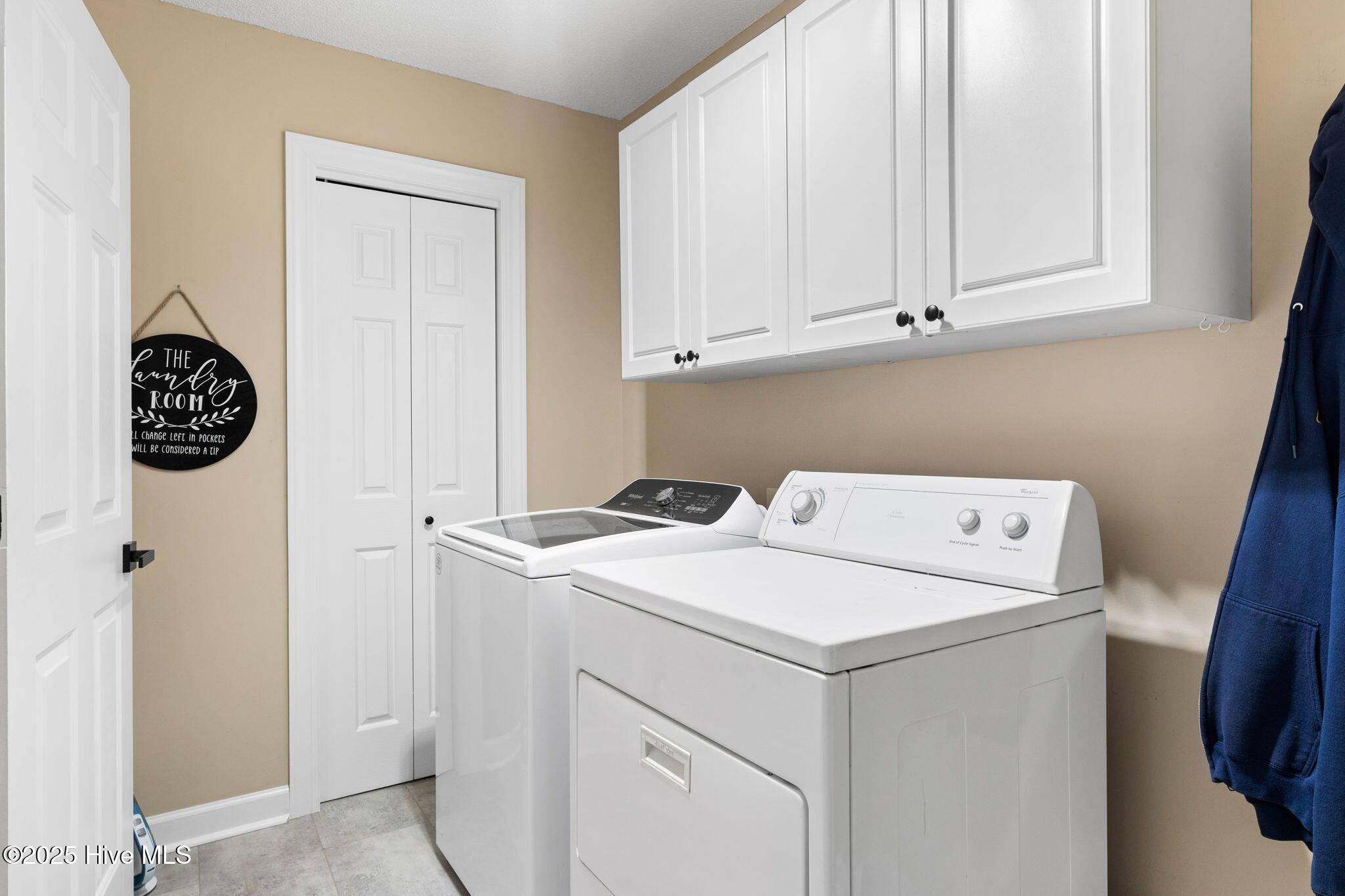 100537506 | Photo 46