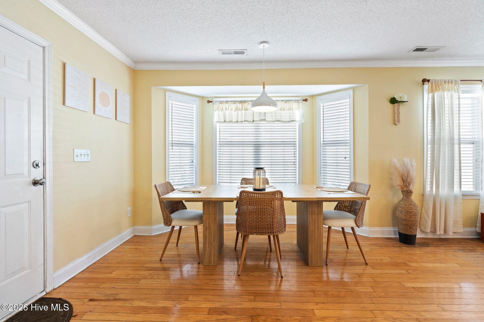 100554747 | Photo 49