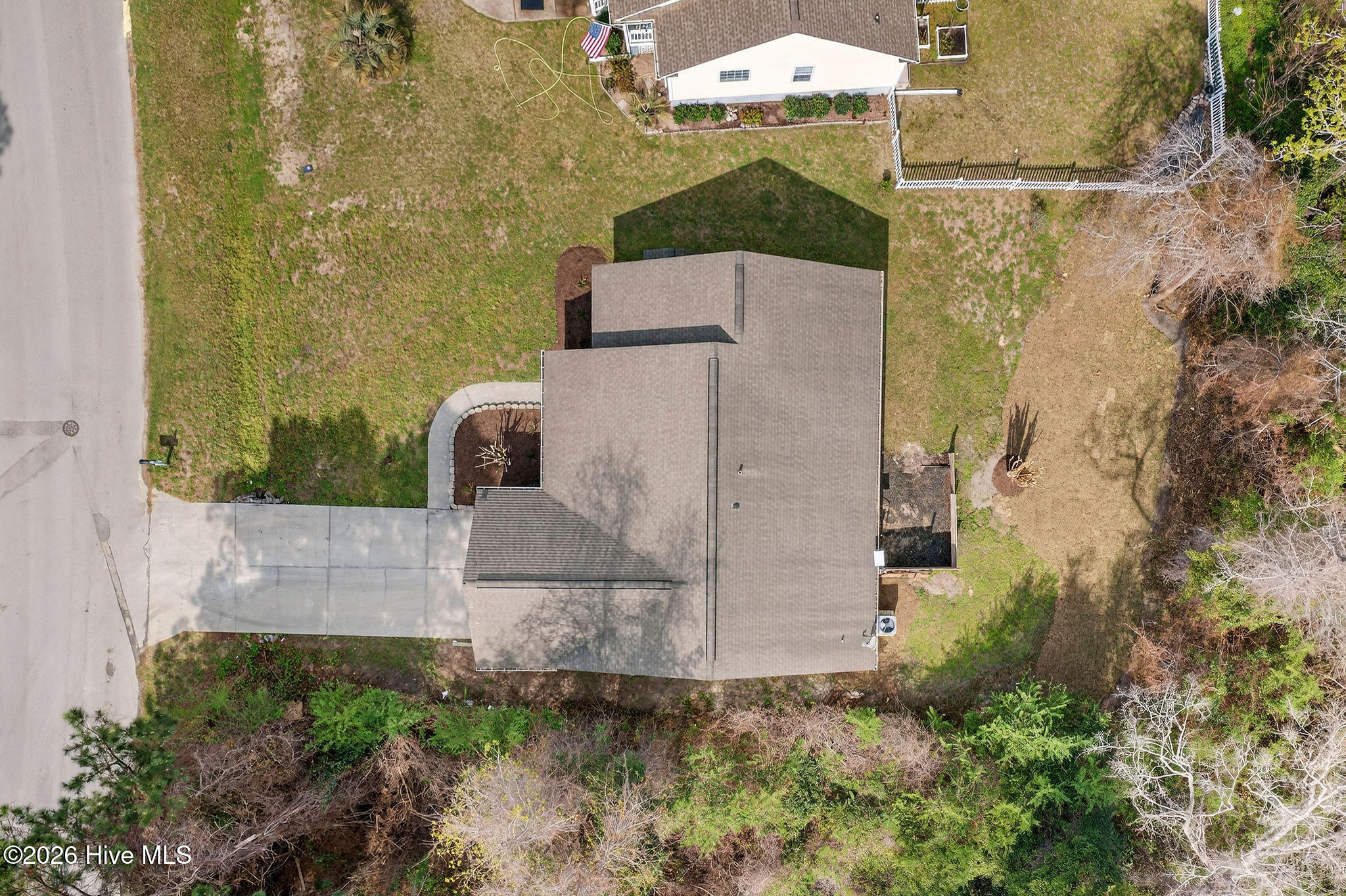 100562659 | Photo 32