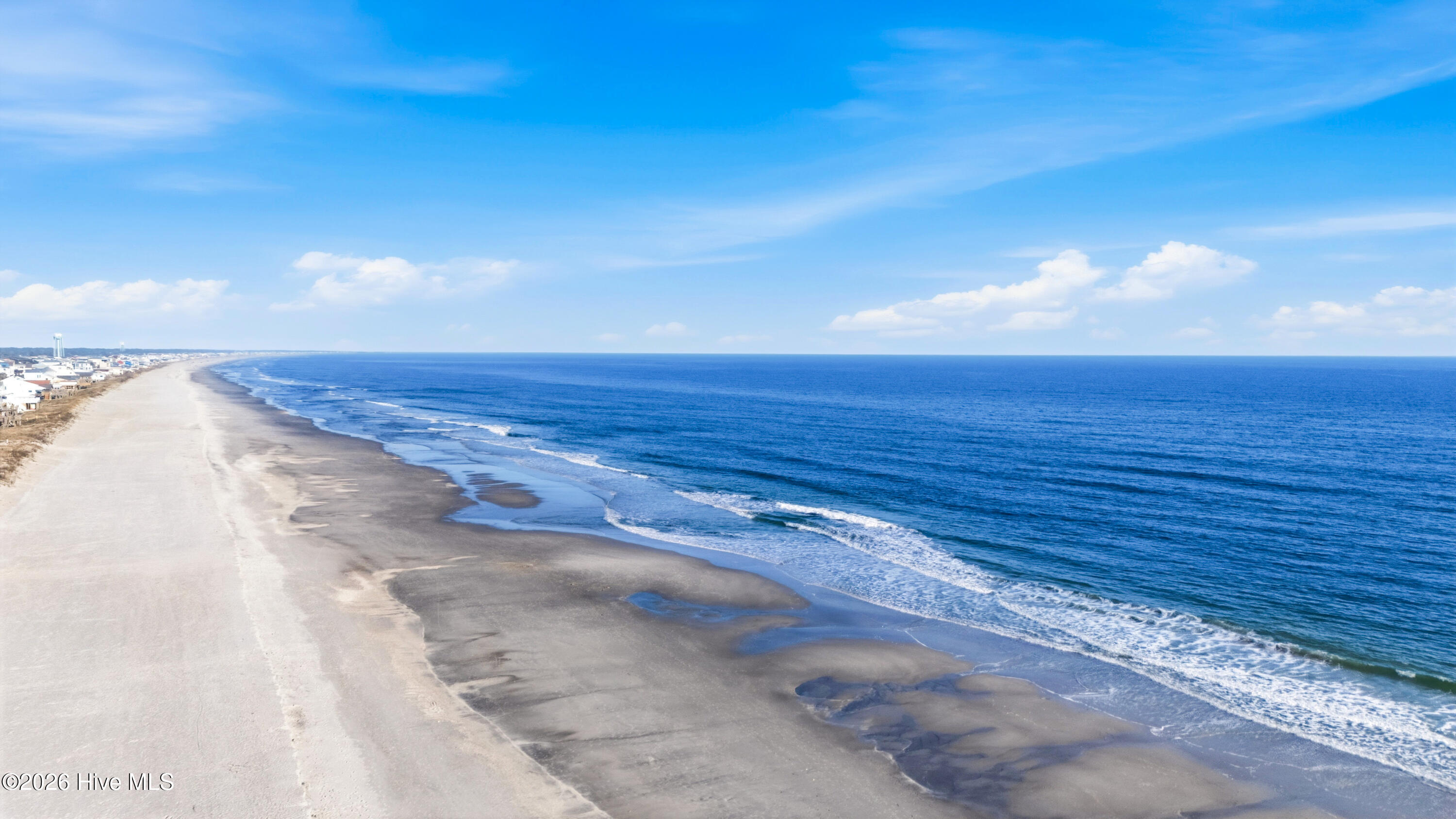 100557870 | Photo 45