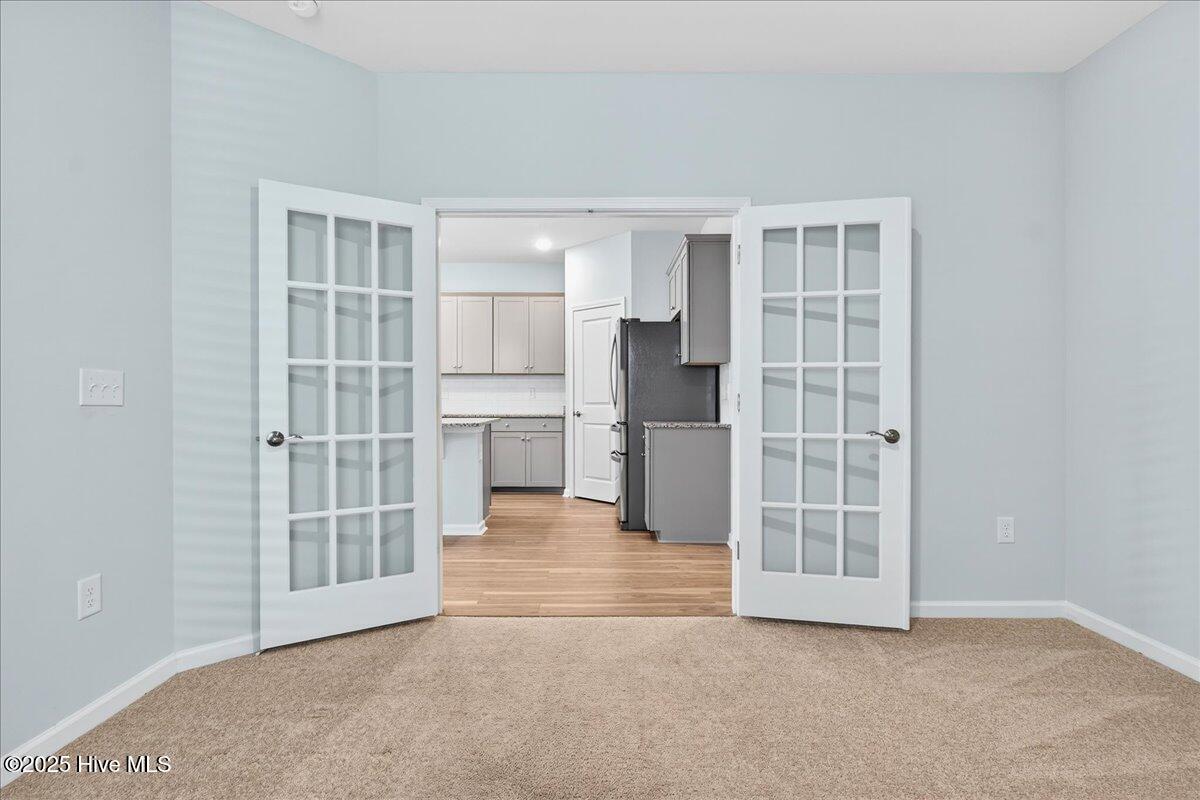 100522416 | Photo 31