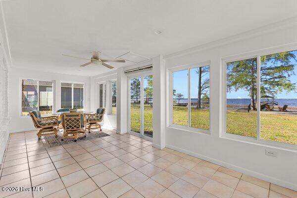 100565102 | Photo 24