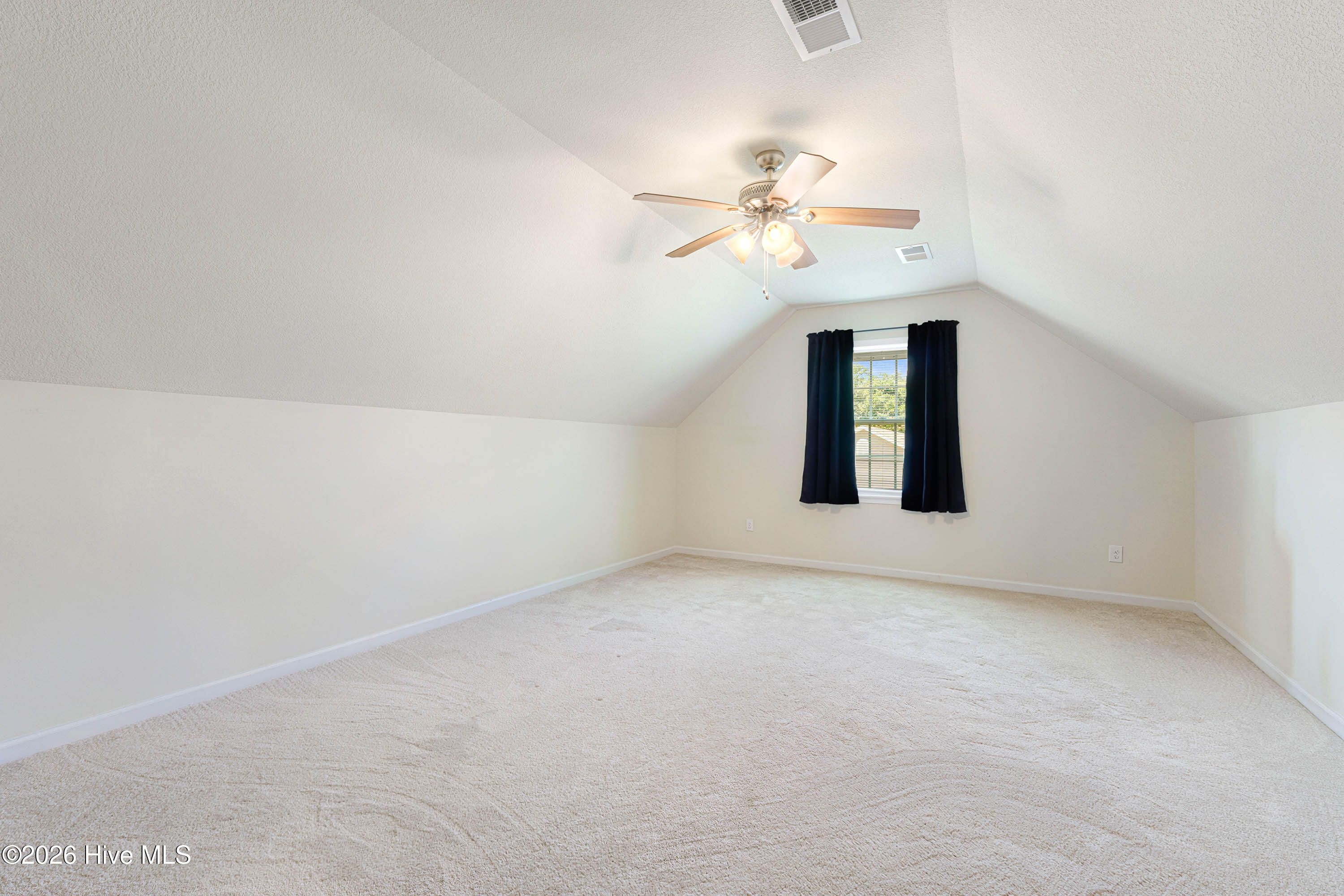 146 Quinn Hill Road,Newport