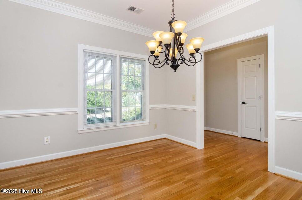 100546569 | Photo 14