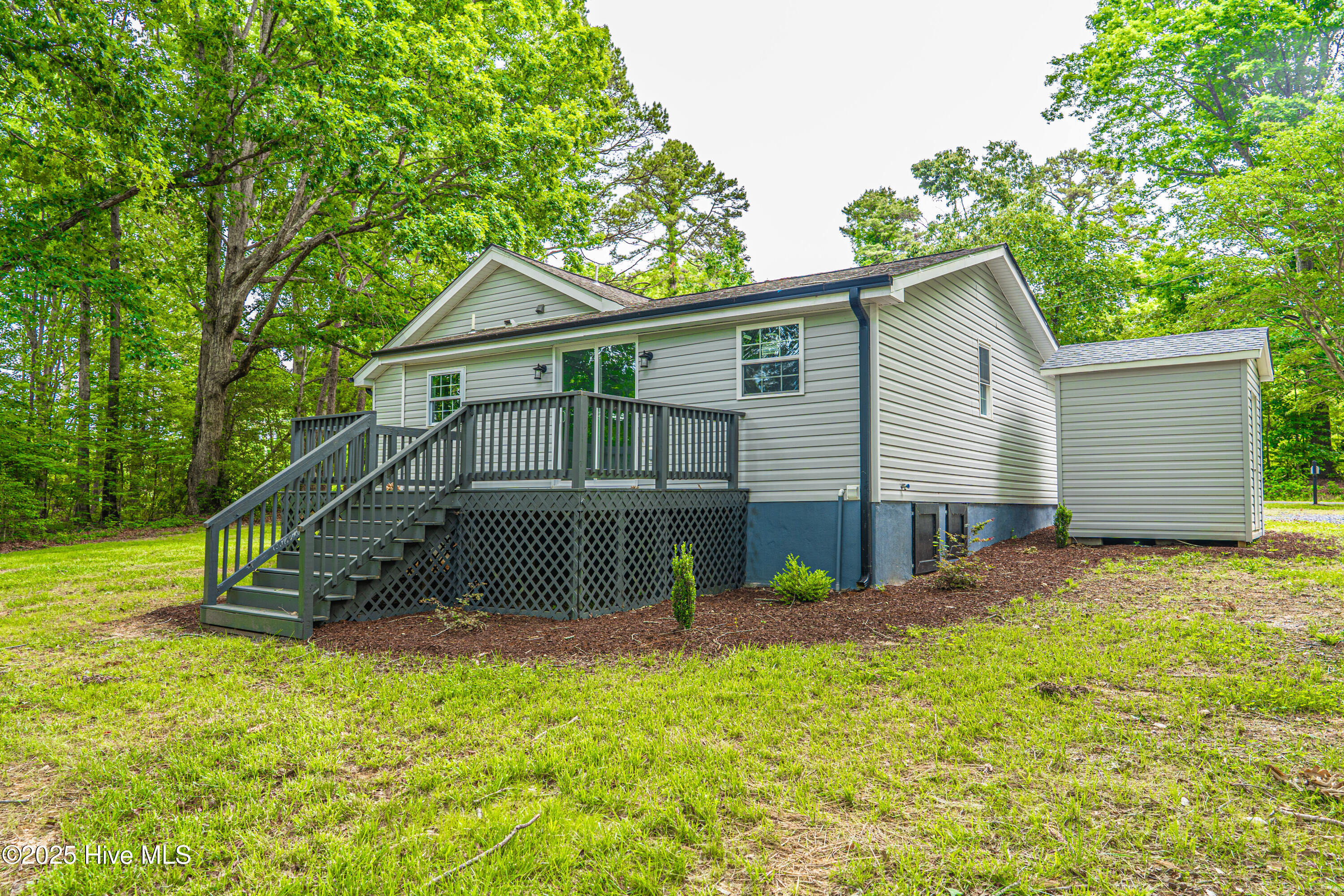 2396 Putnam Glendon Road