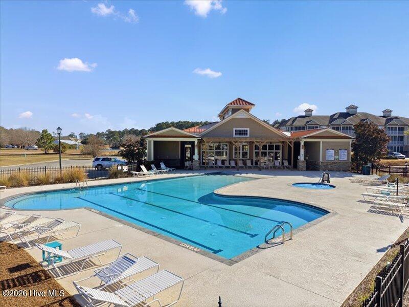 100549791 | Photo 32