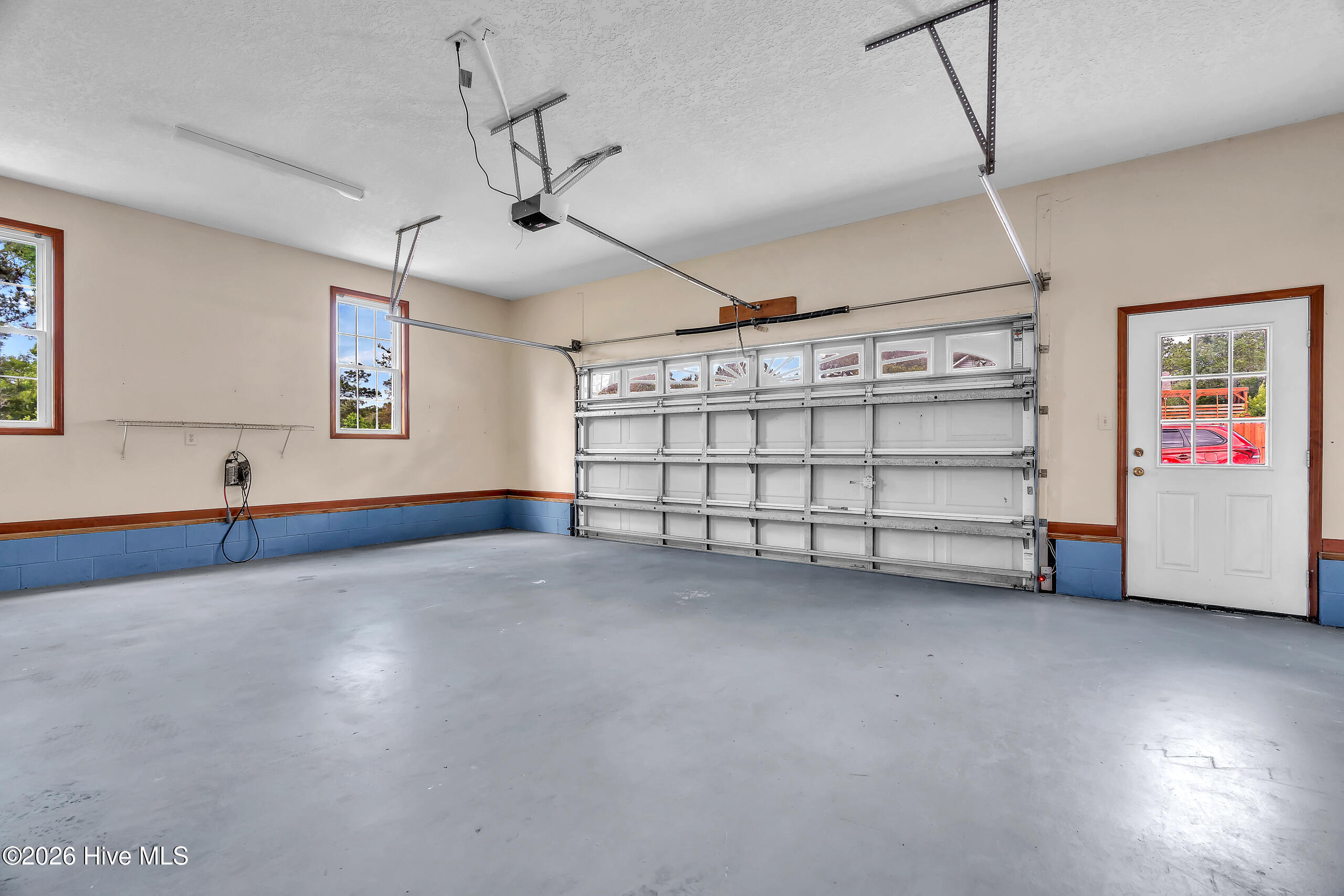 215 Winding Creek Way,Hubert