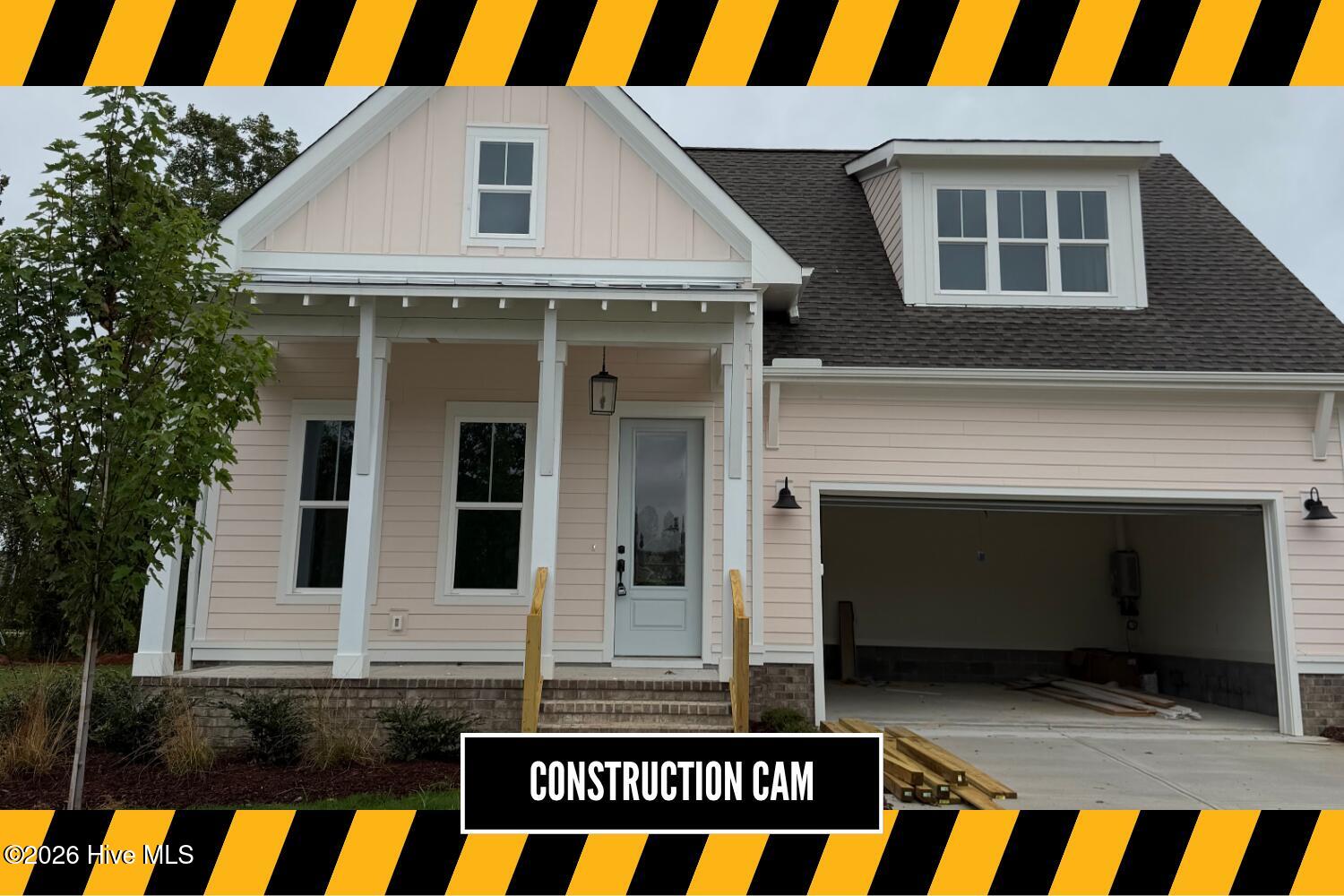 Photo 2 of Single family home for sale at 152 Coventry Ct, New Bern, NC 28562 | MLS# 100605995 | Listing updated on 2026-09-24