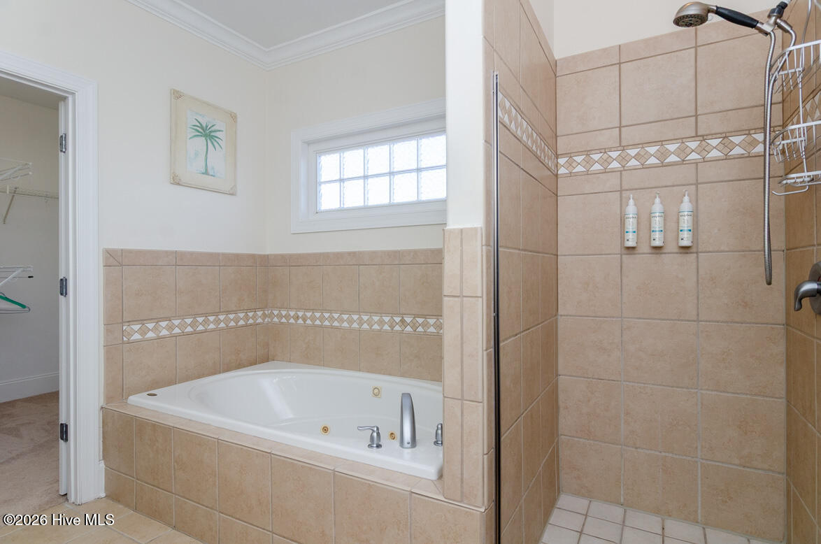 100550509 | Photo 25