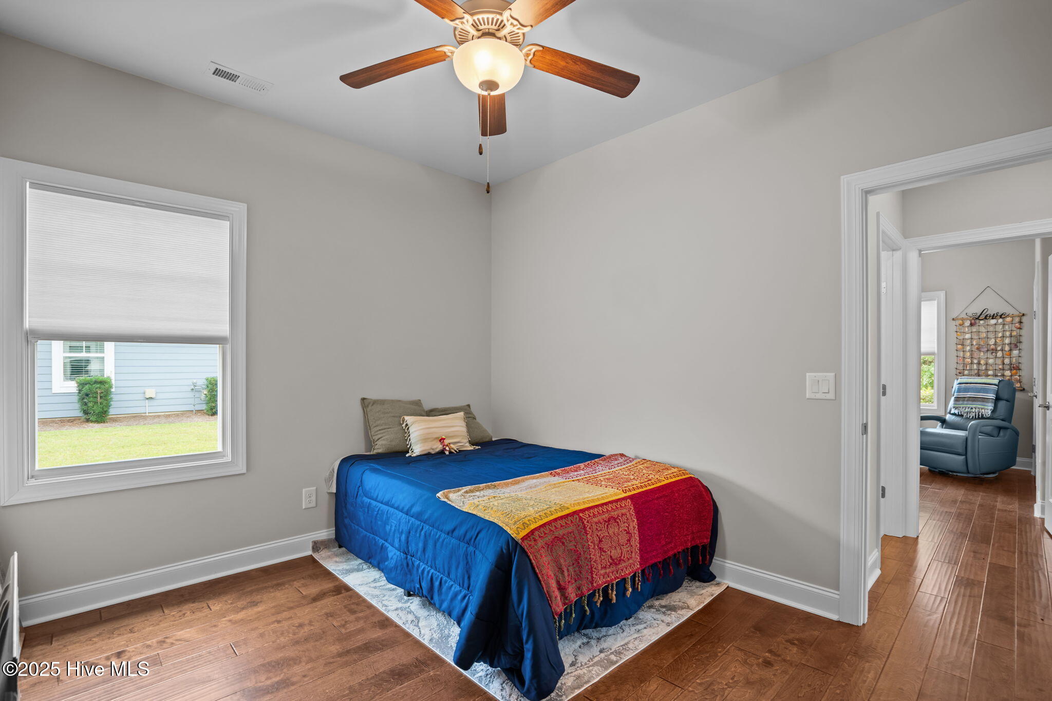 100536658 | Photo 27