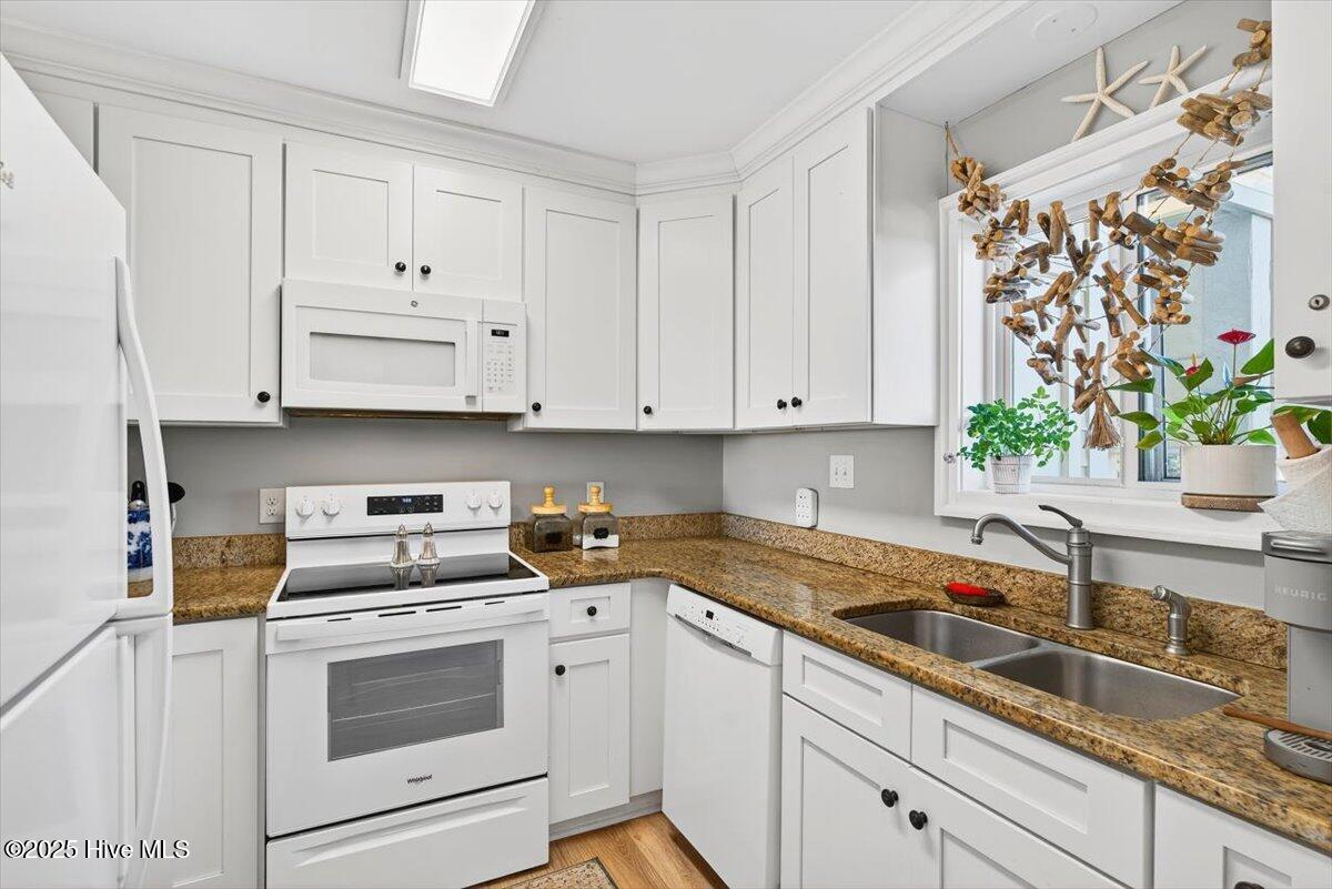 100537947 | Photo 19