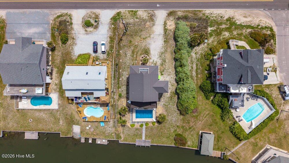 100567511 | Photo 54