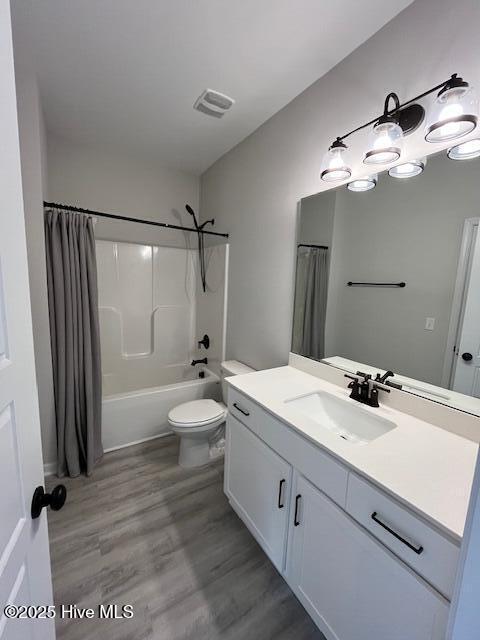 100534047 | Photo 12