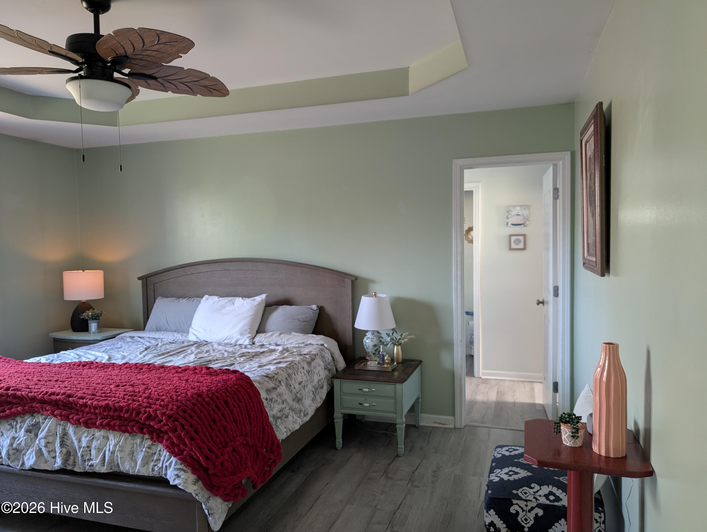 100550556 | Photo 16