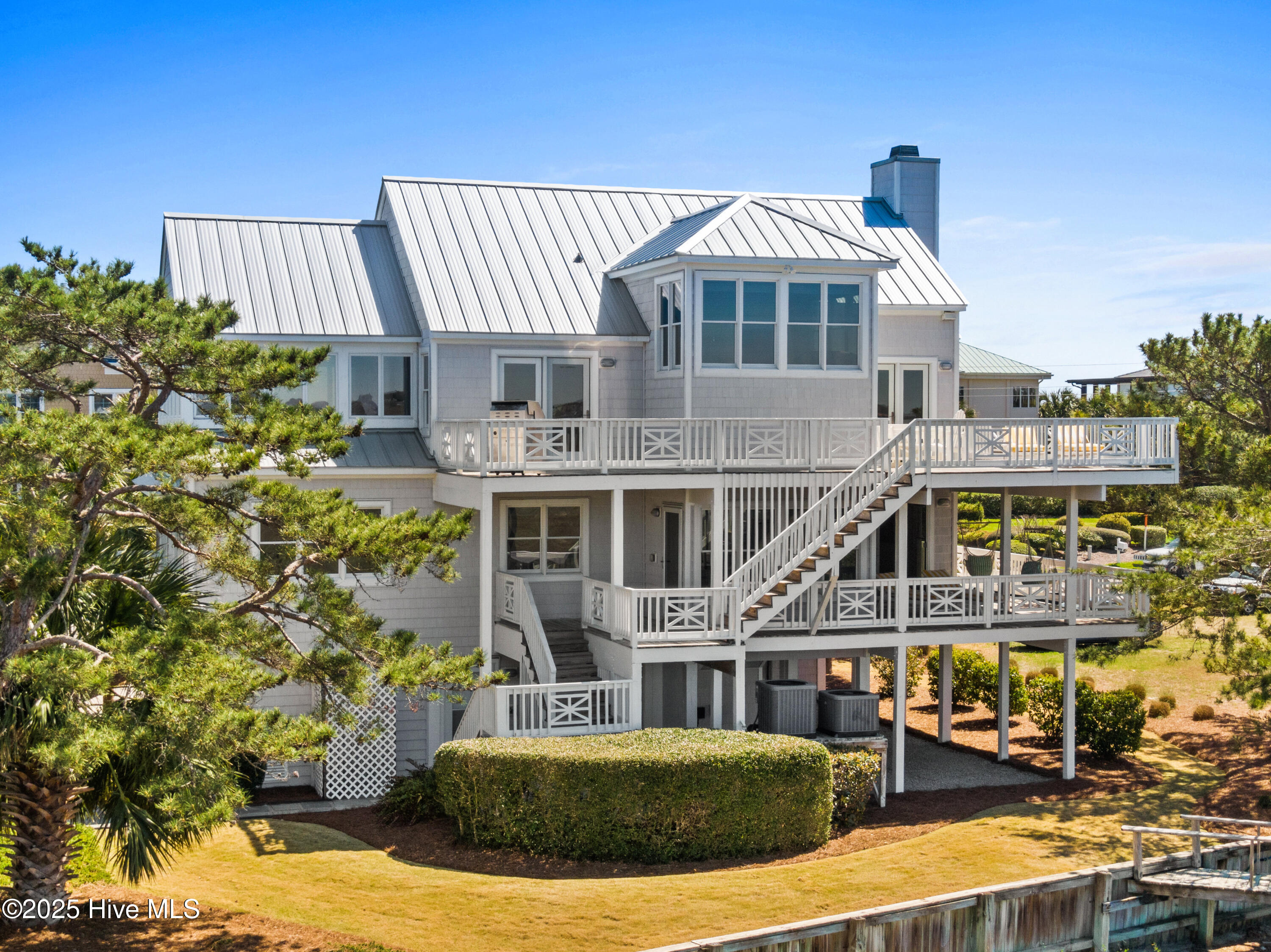 100497696 | Photo 56